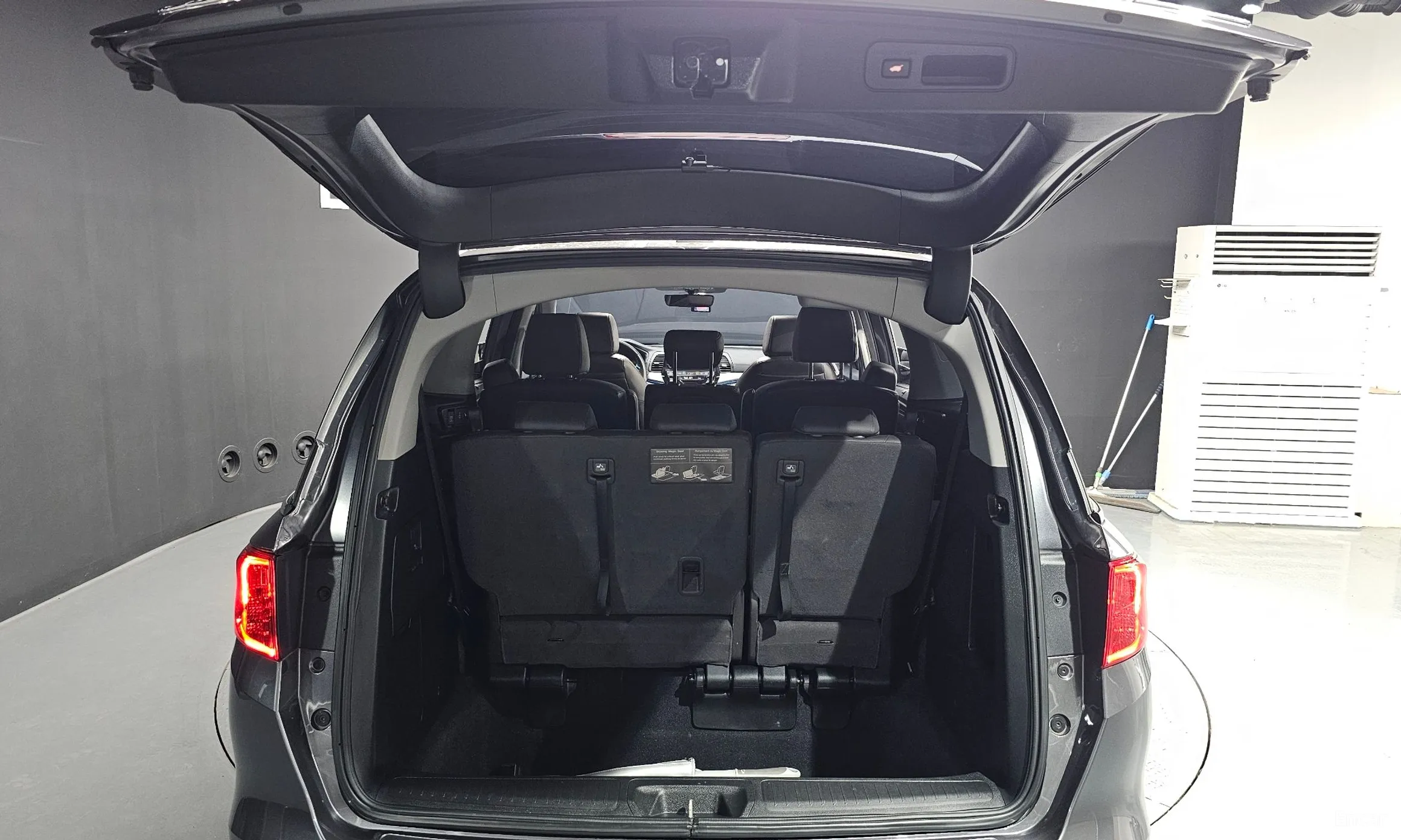Honda Odyssey превью 20