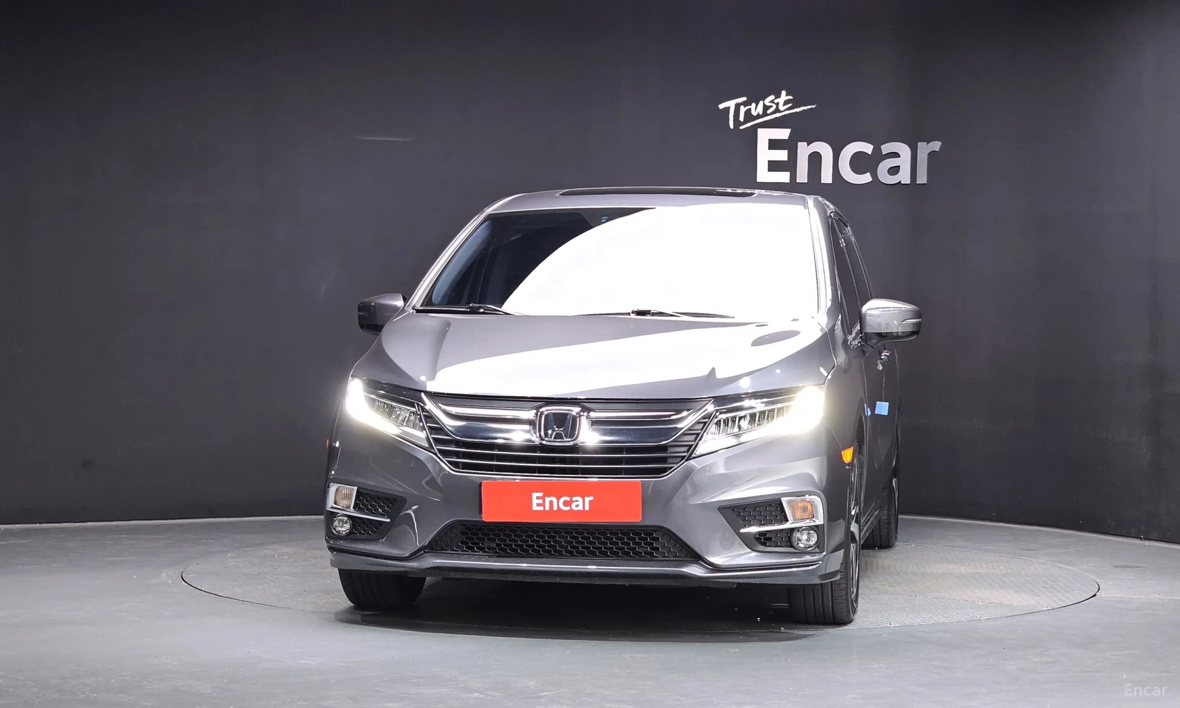 Honda Odyssey превью 3