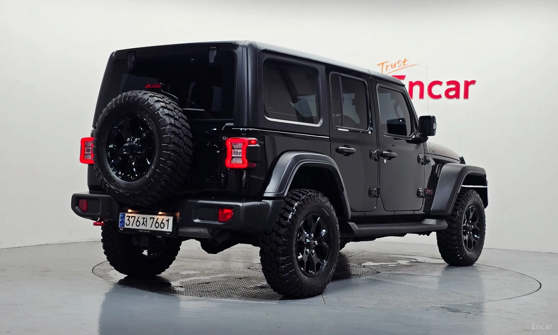 Jeep Wrangler (JL) превью 2