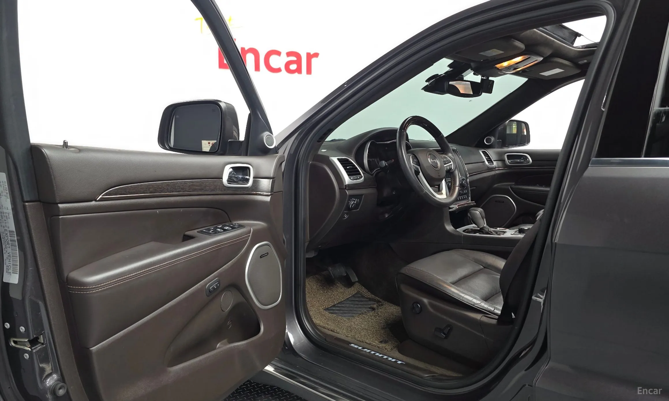 Jeep Grand Cherokee превью 10