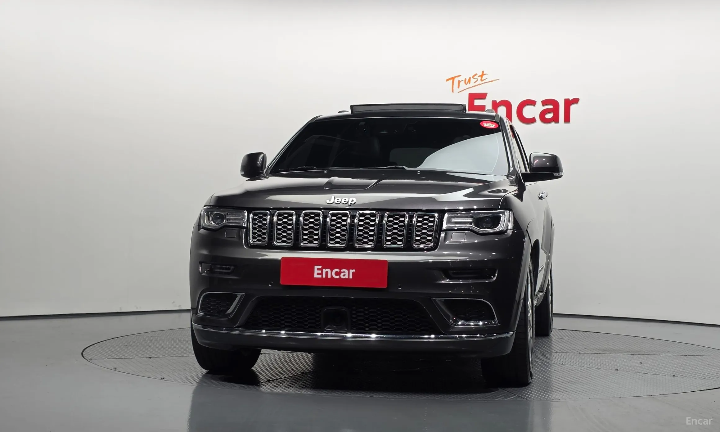 Jeep Grand Cherokee превью 3
