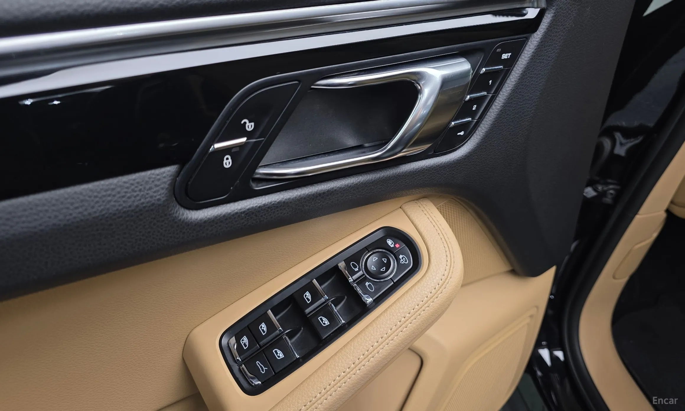 Porsche Macan превью 13