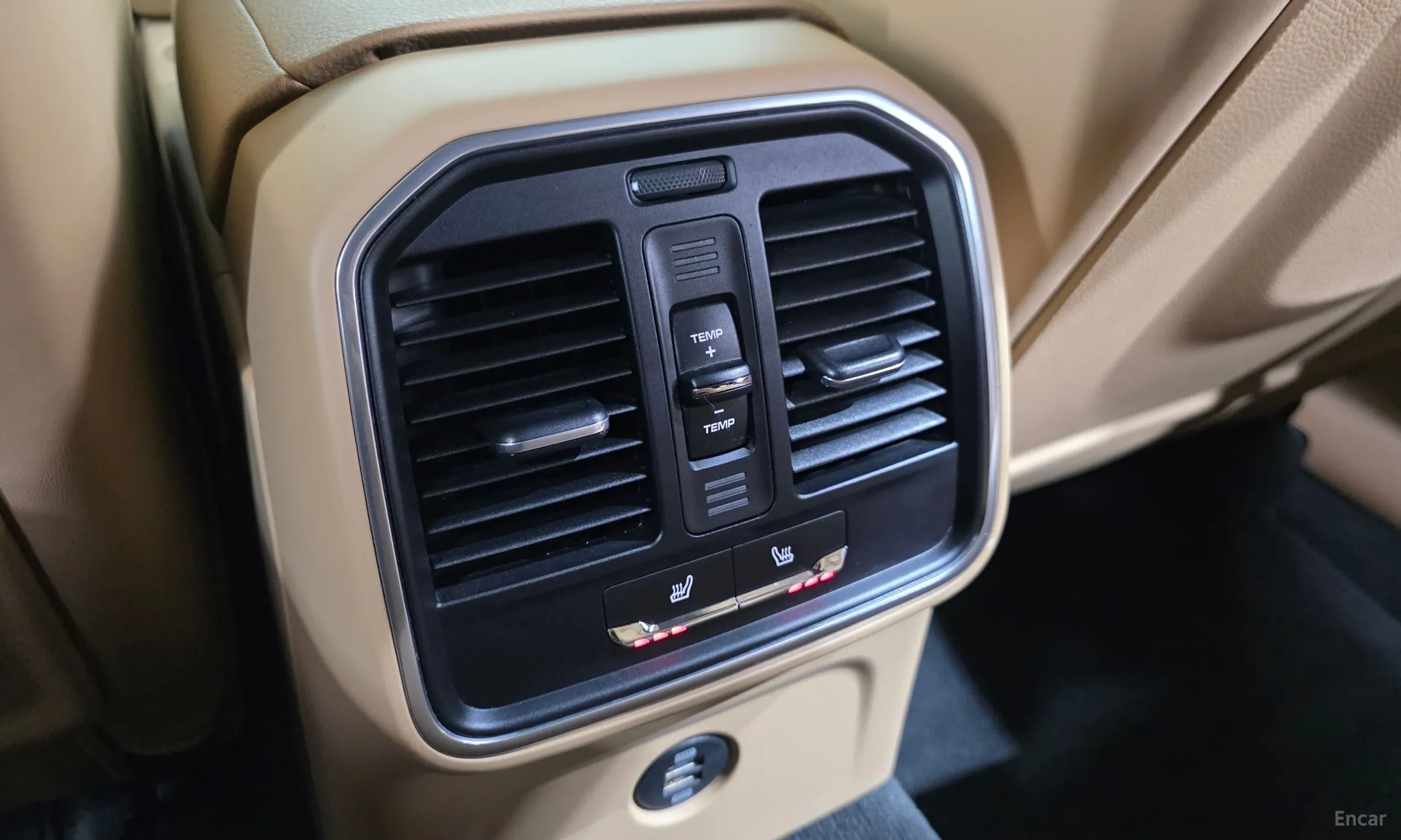 Porsche Macan превью 18