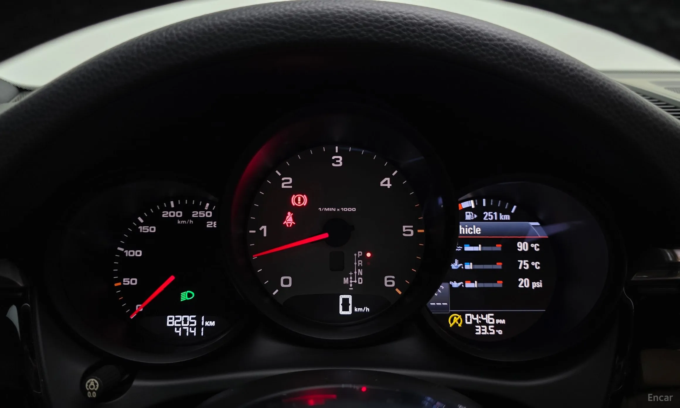 Porsche Macan превью 8