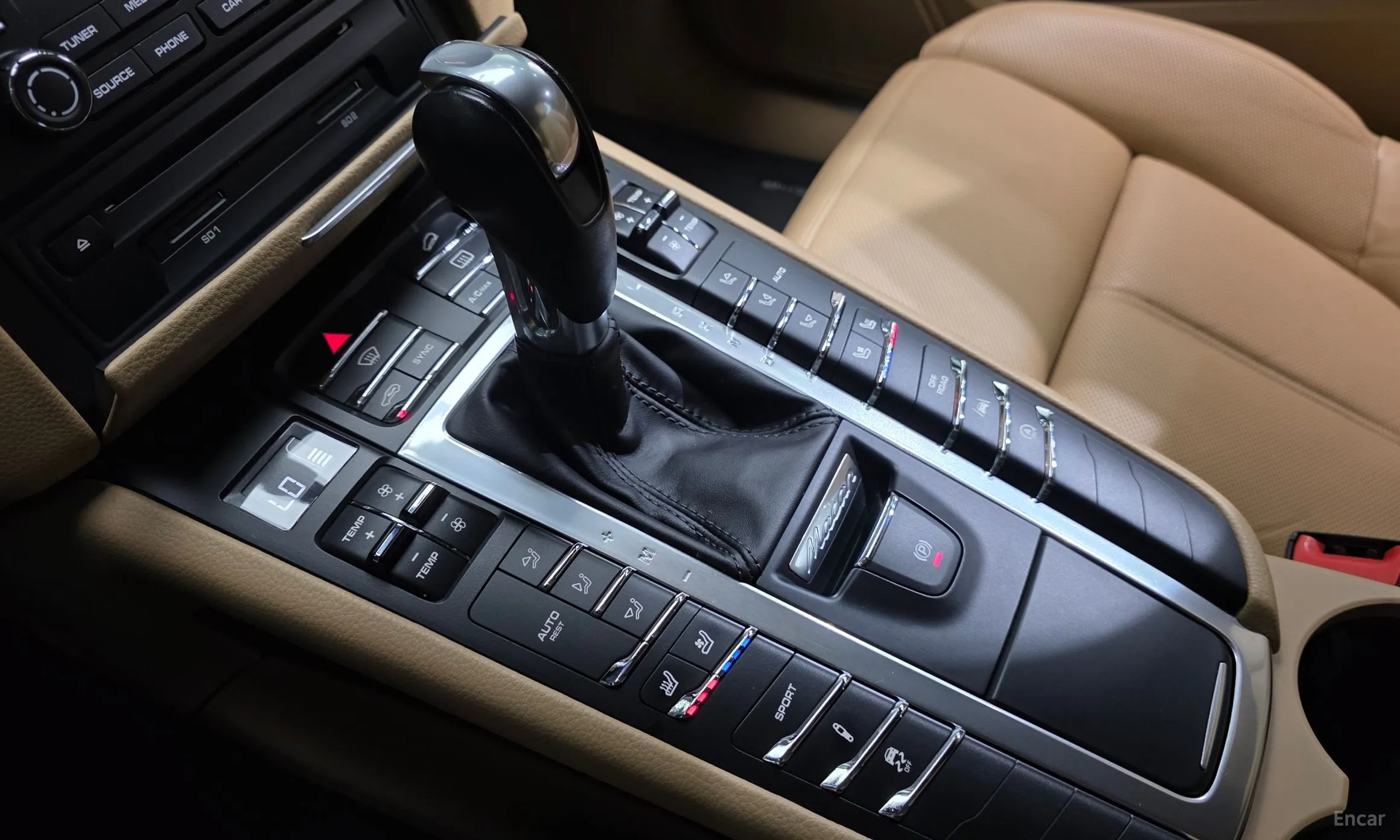 Porsche Macan превью 9