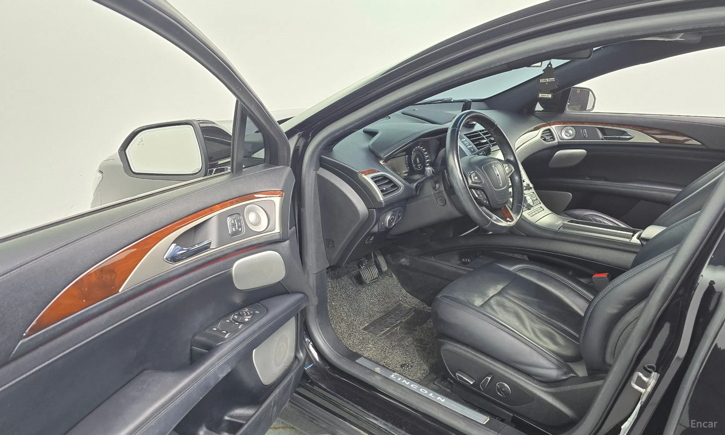 Lincoln New MKZ превью 10