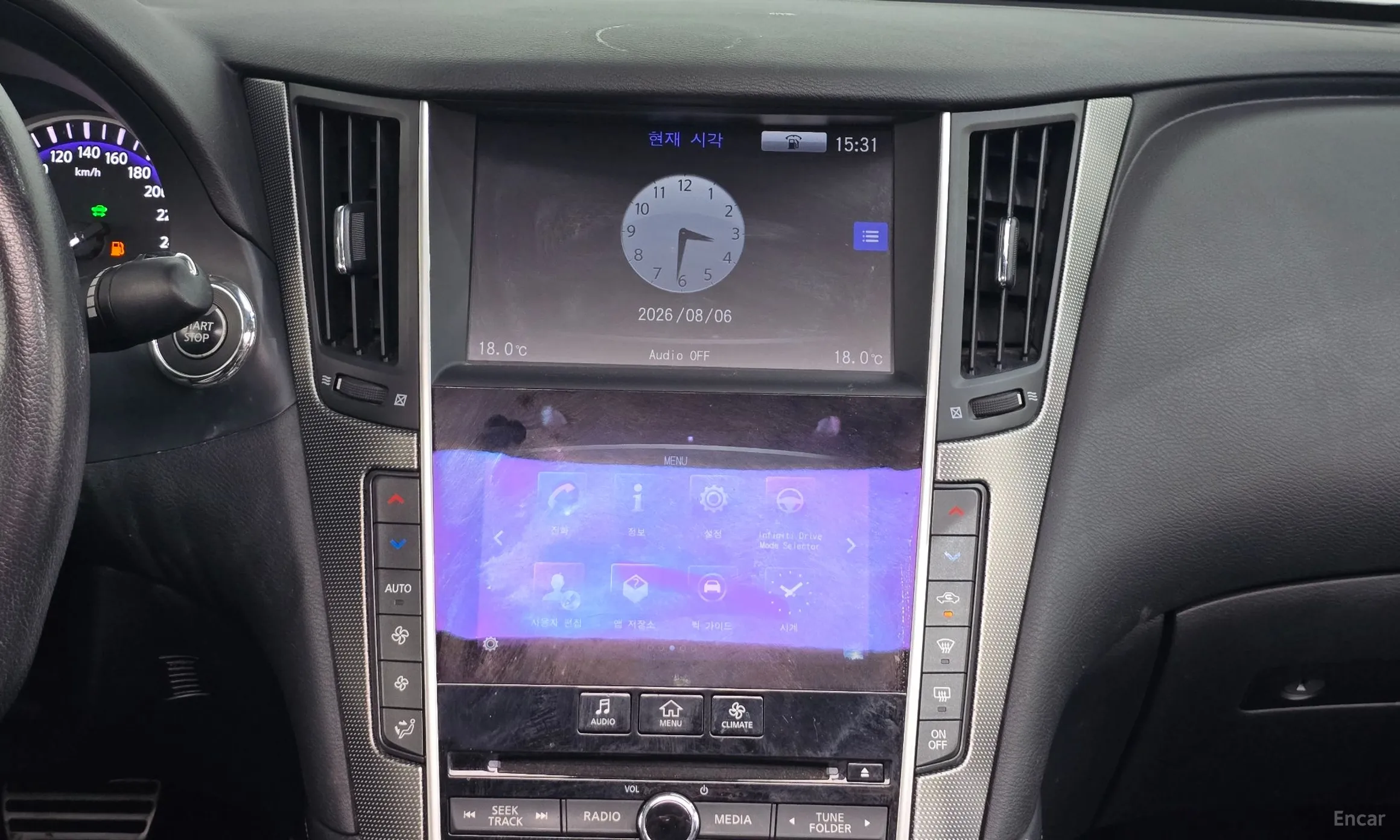 Infiniti Q50 превью 13