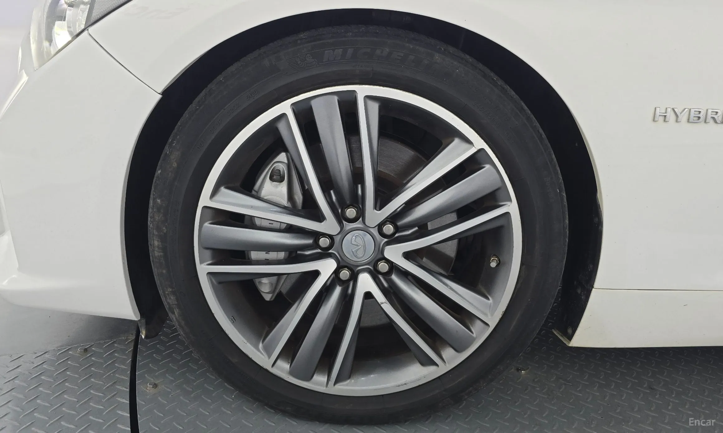 Infiniti Q50 превью 5