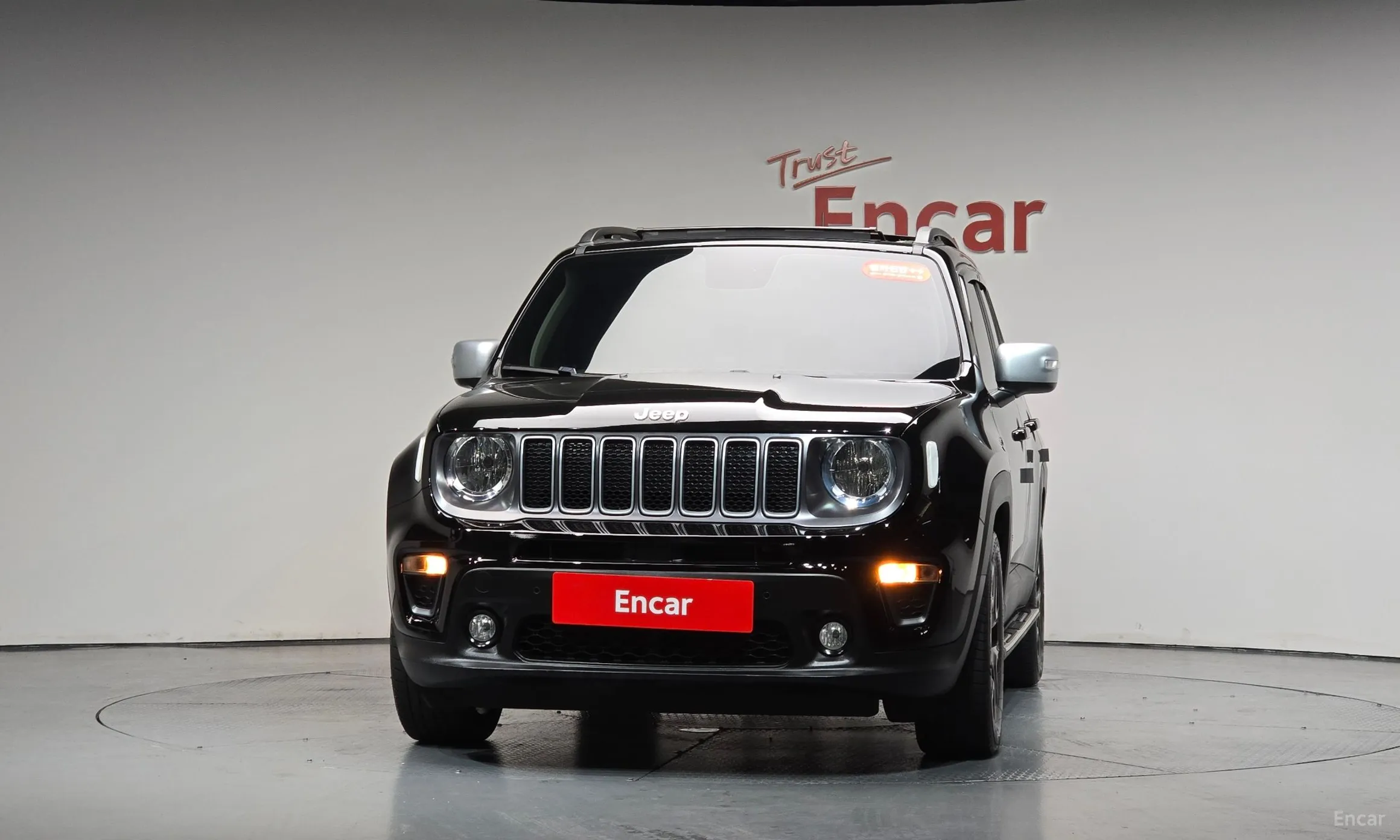 Jeep Renegade превью 3