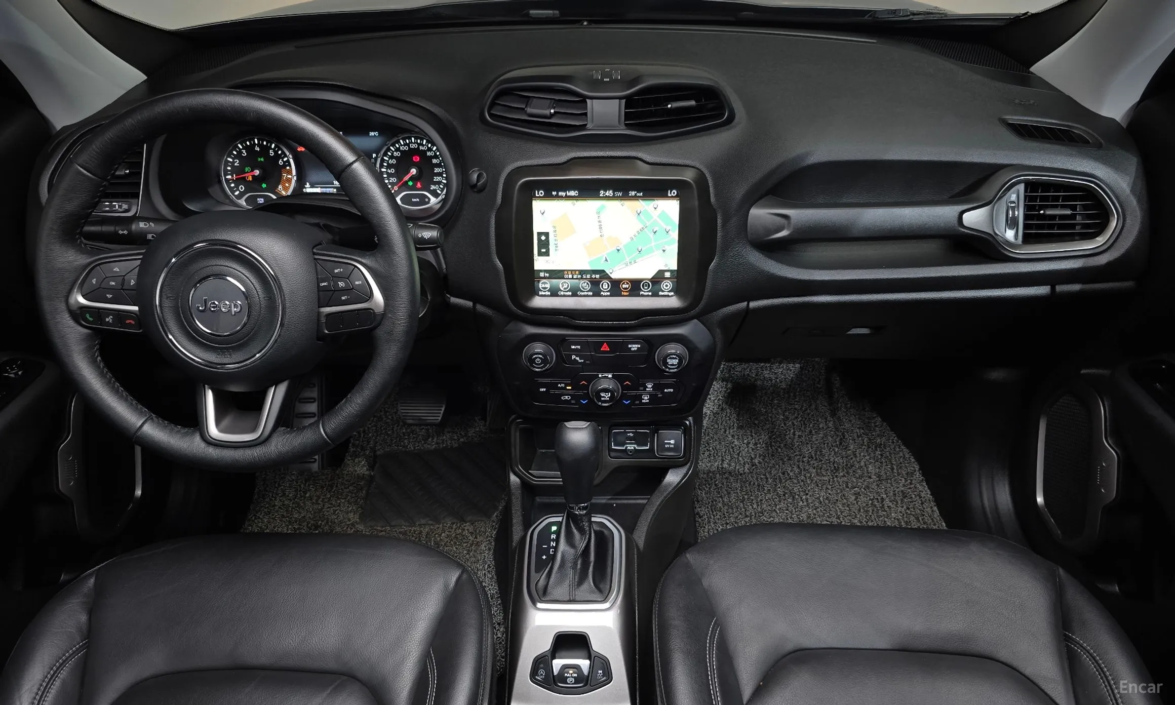 Jeep Renegade превью 7