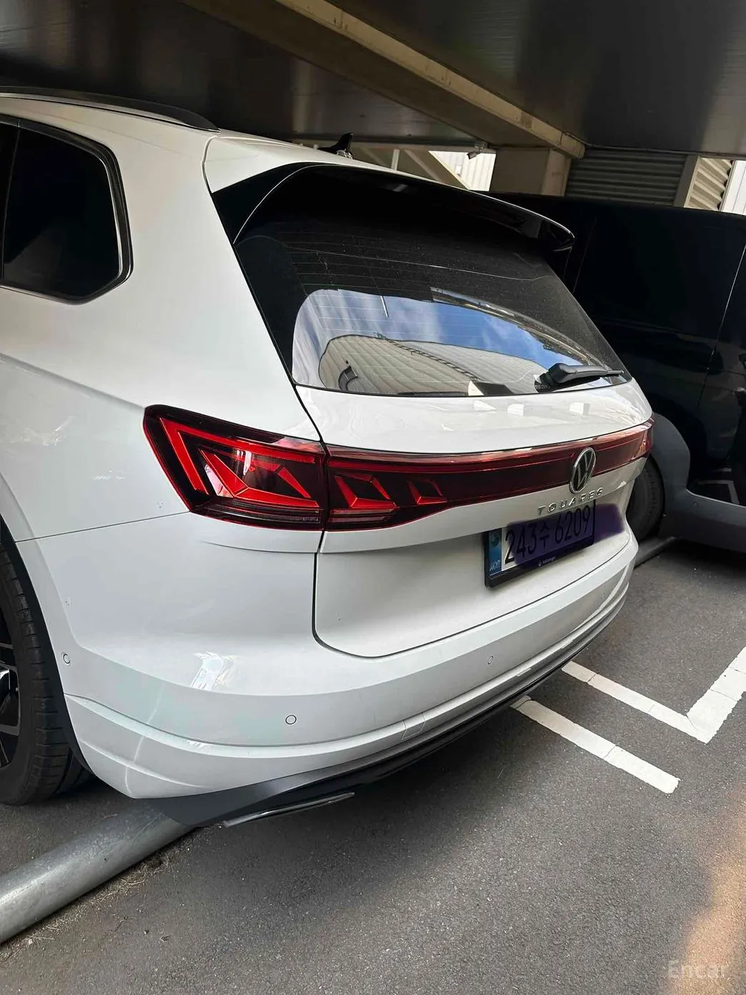 Volkswagen Touareg 3rd Generation превью 3