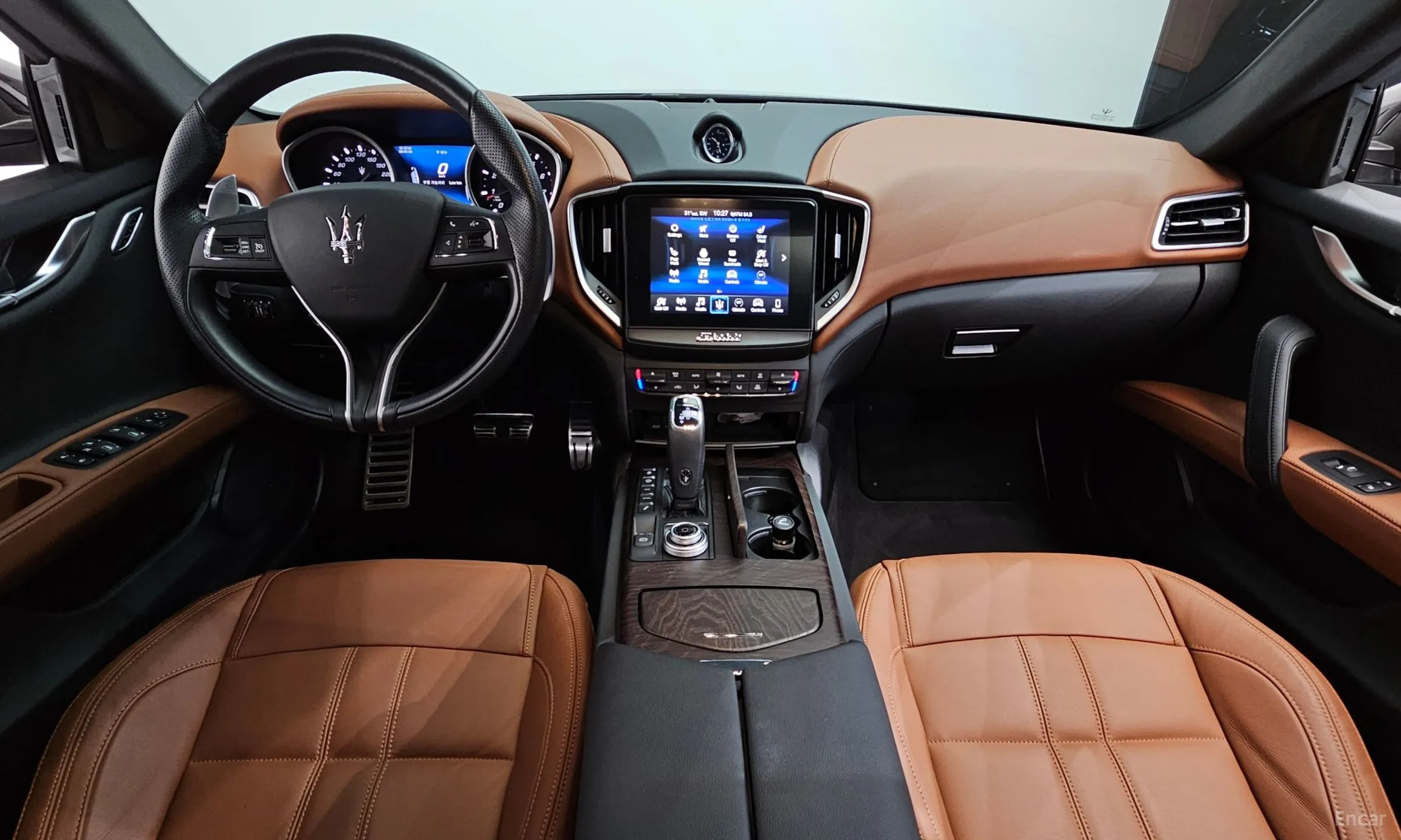 Maserati Ghibli превью 7