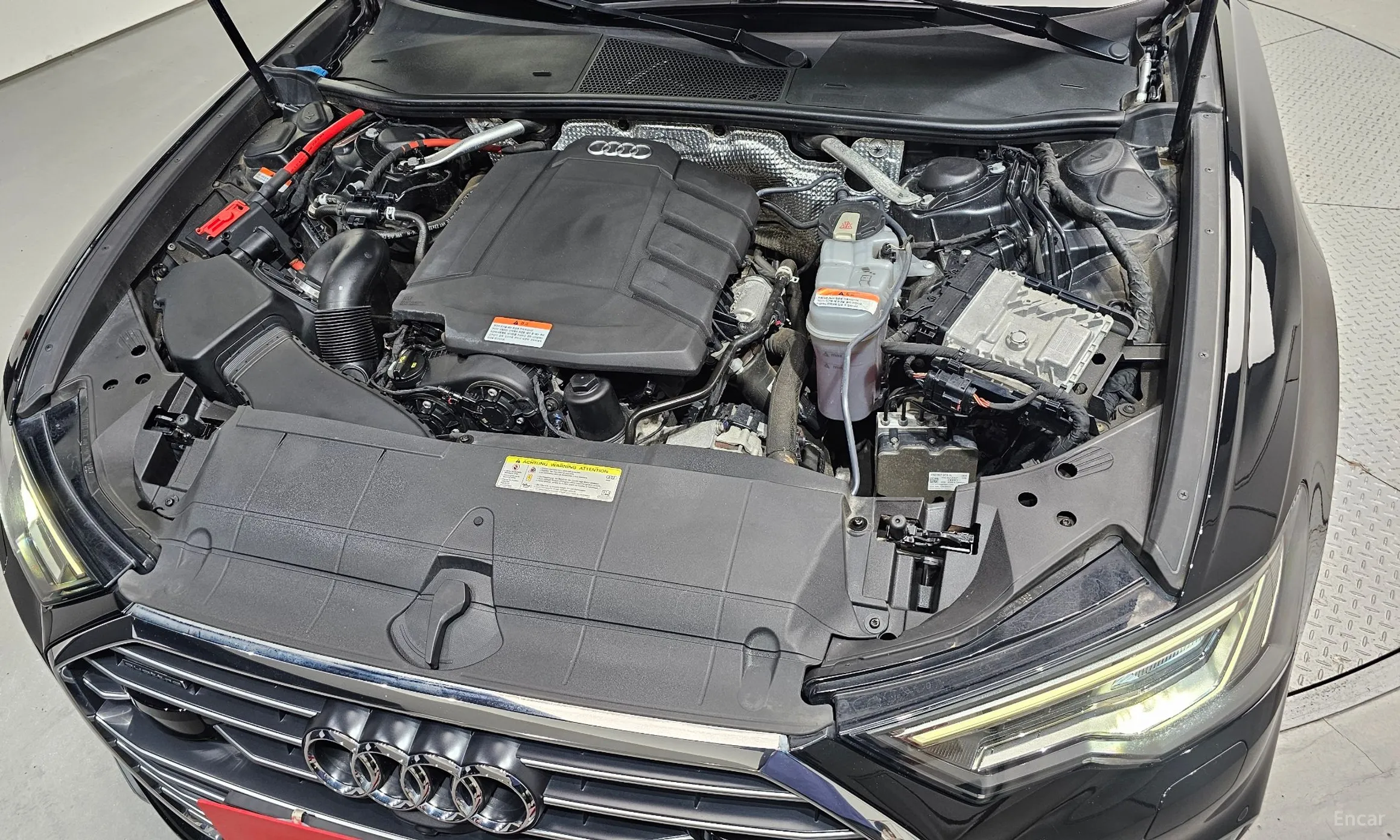 Audi A6 (C8) превью 6