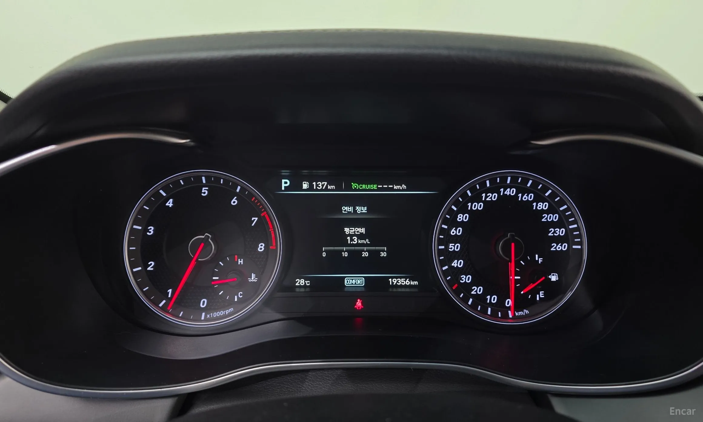 Genesis G70 превью 8