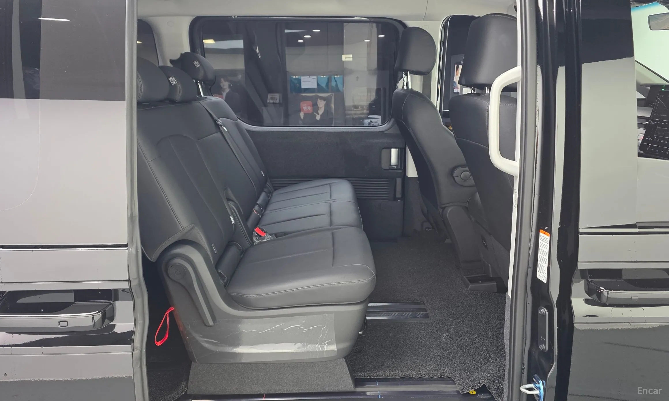 Hyundai Staria превью 11