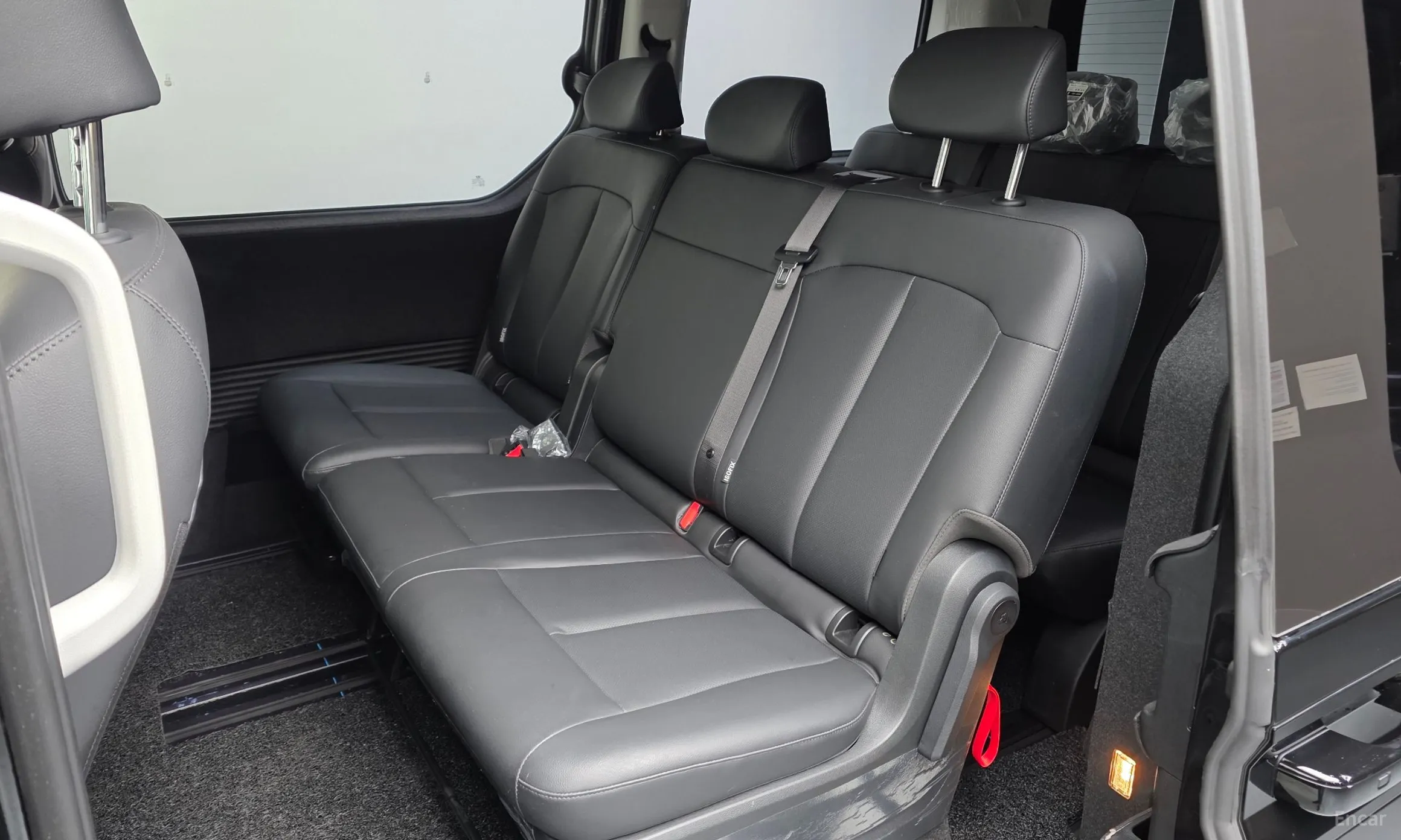 Hyundai Staria превью 12