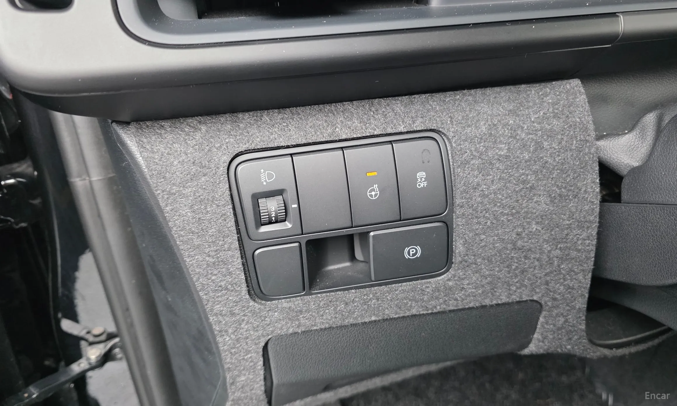 Hyundai Staria превью 20