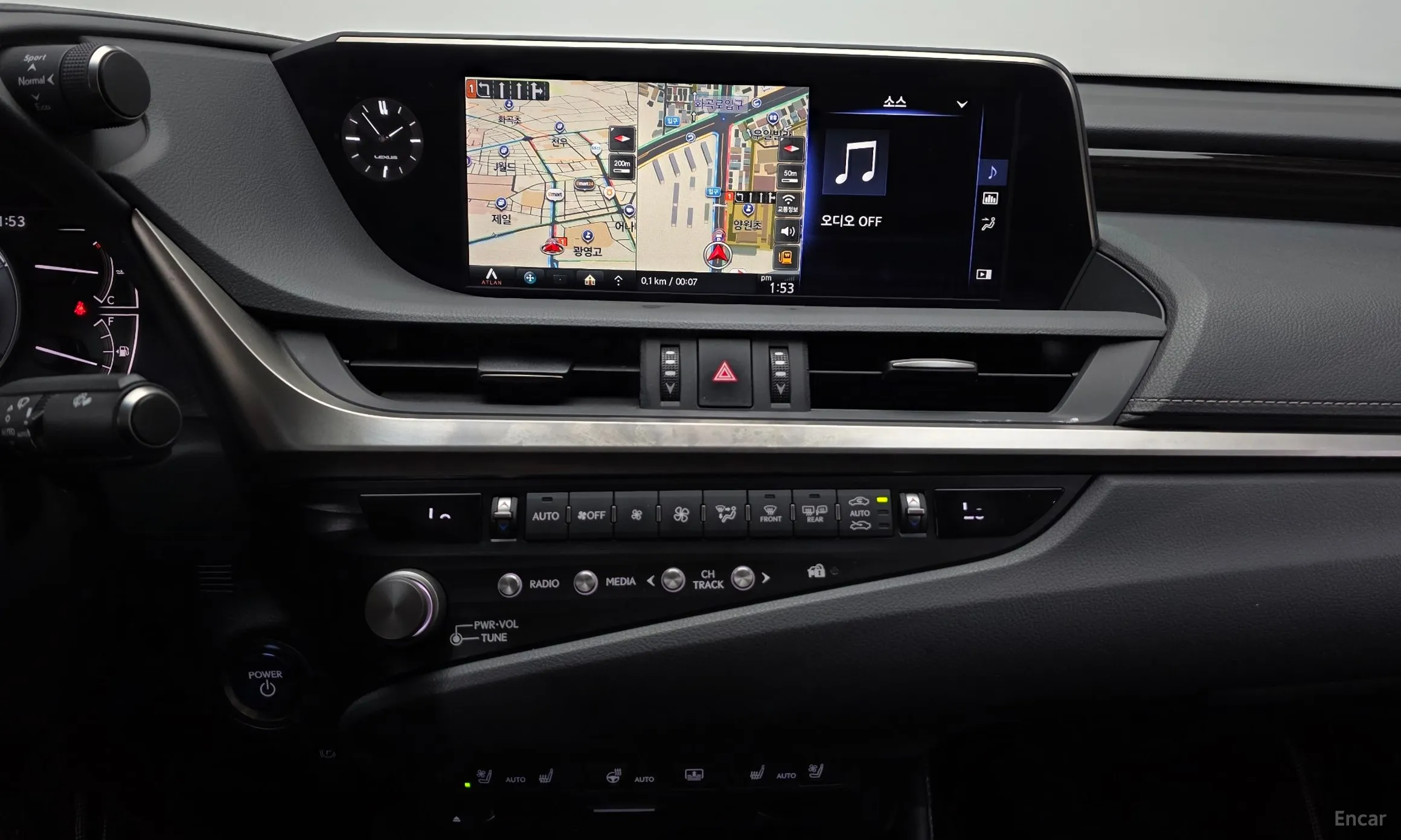 Lexus ES300h 7th Generation превью 14