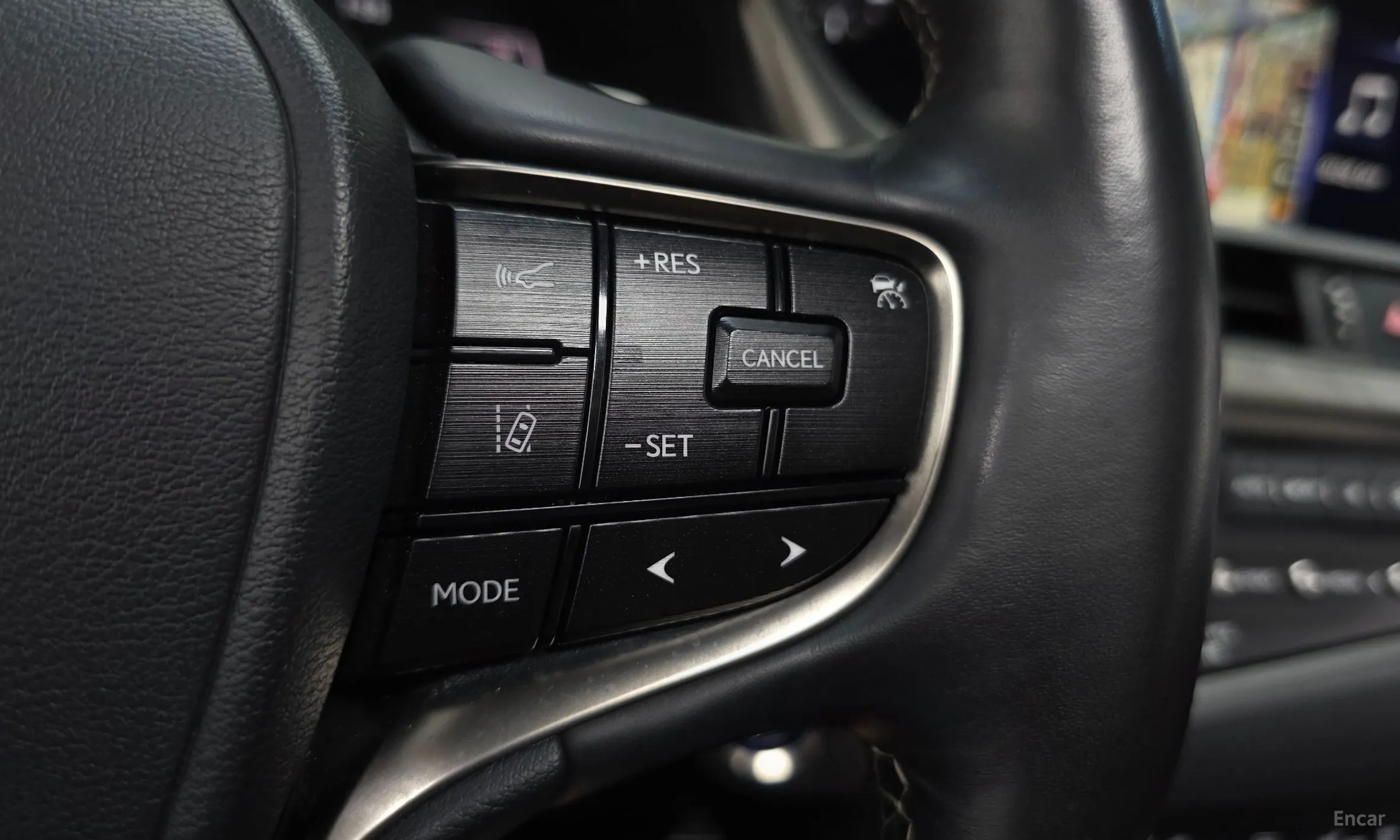 Lexus ES300h 7th Generation превью 20