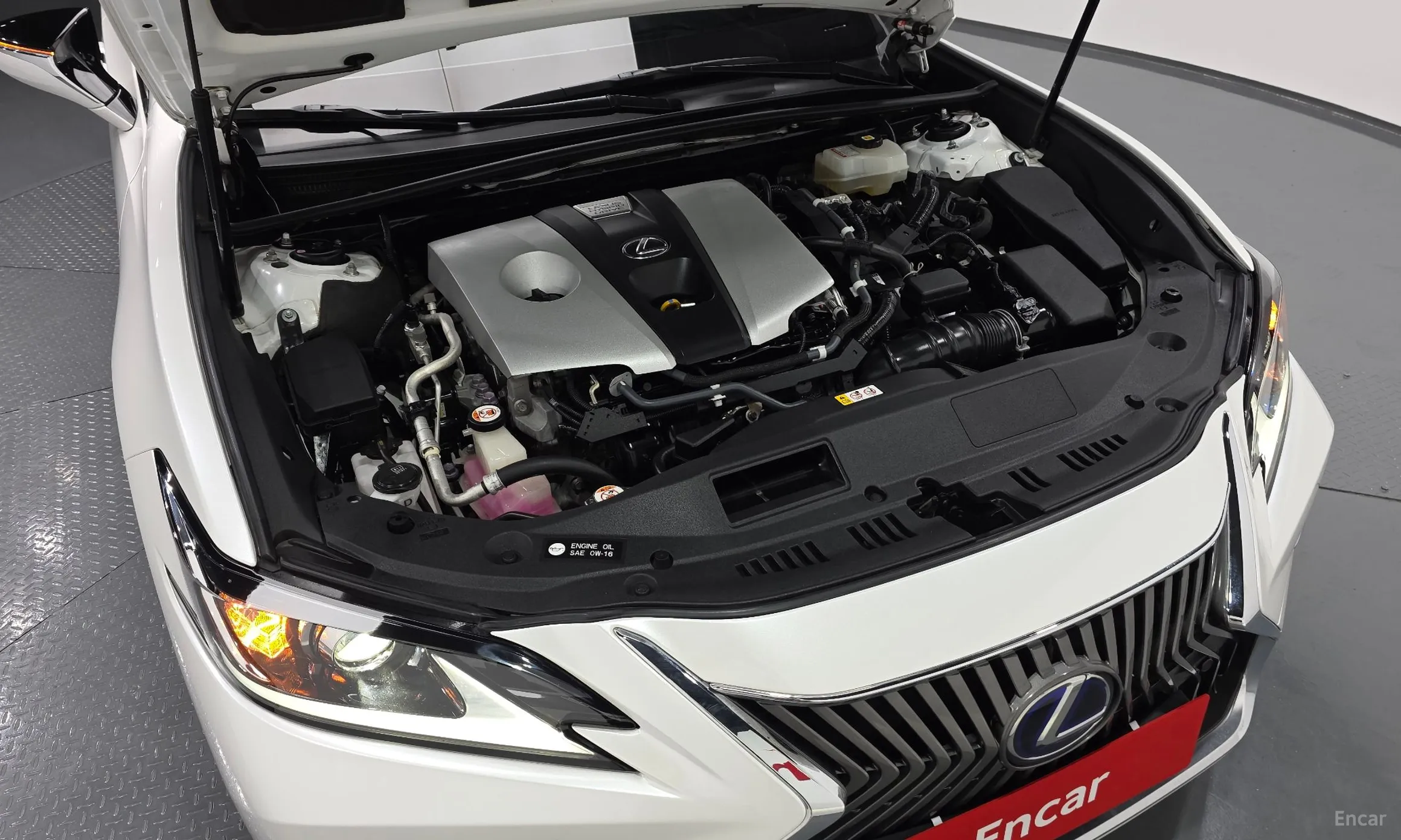 Lexus ES300h 7th Generation превью 6