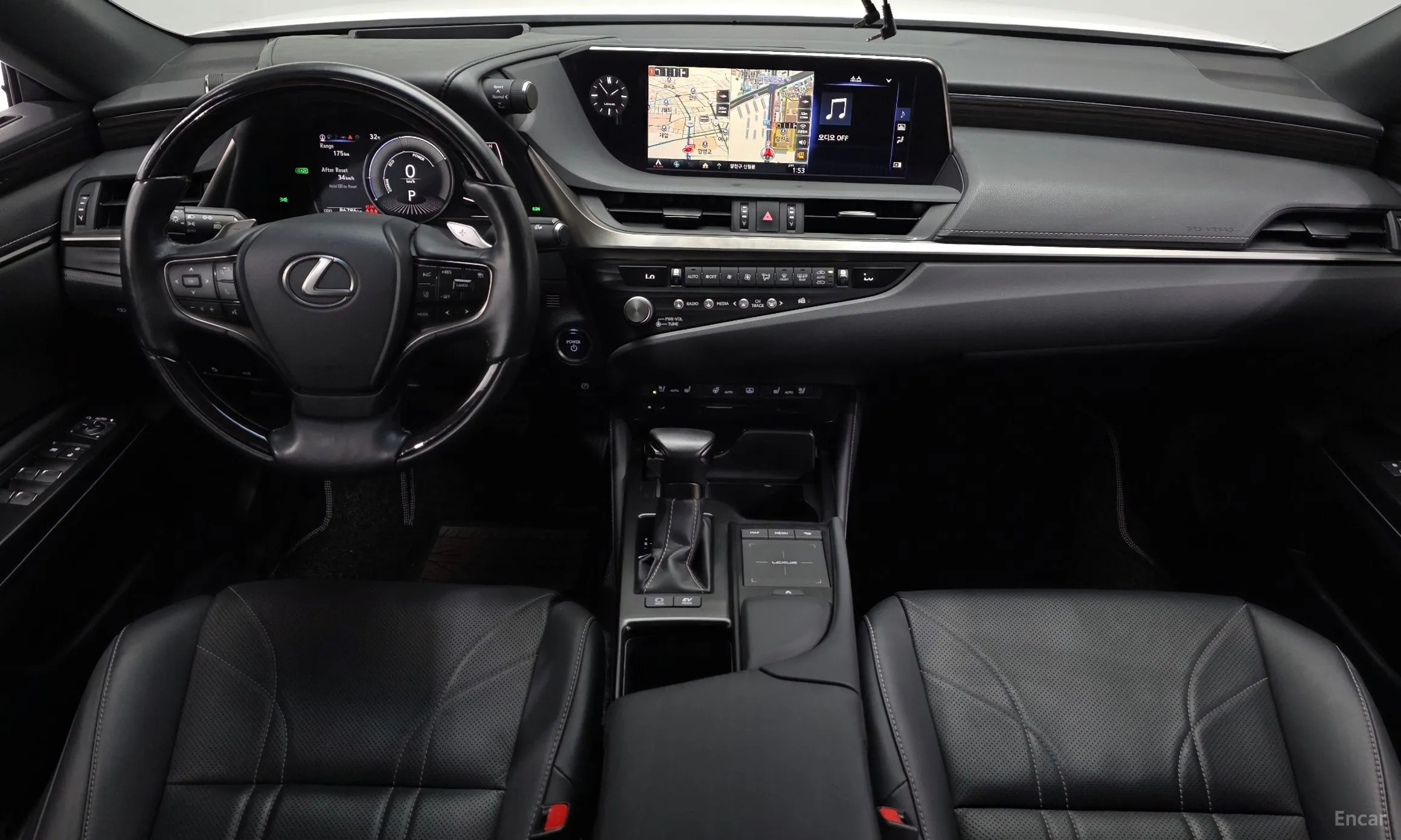 Lexus ES300h 7th Generation превью 7