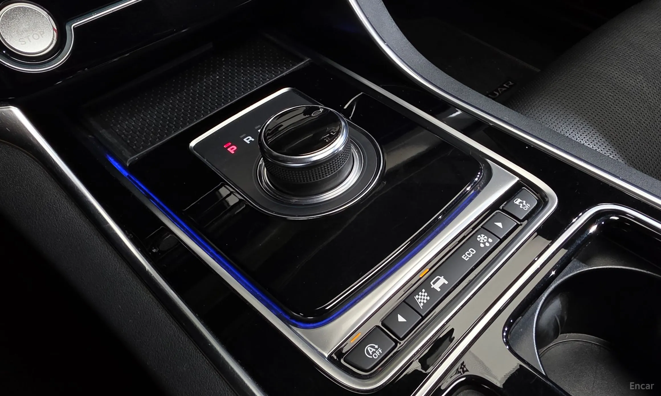 Jaguar XF (x260) превью 9