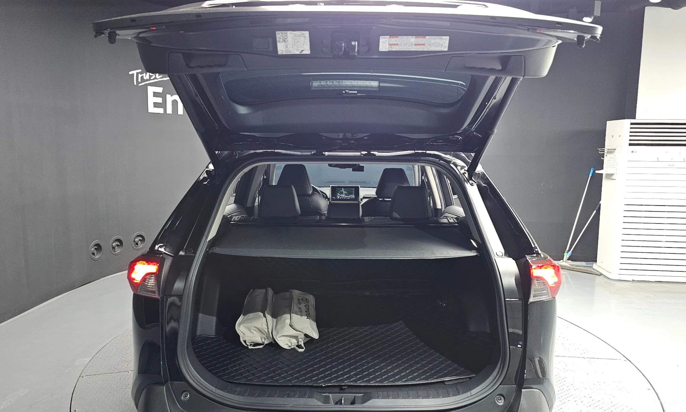 Toyota RAV4 5th Generation превью 20