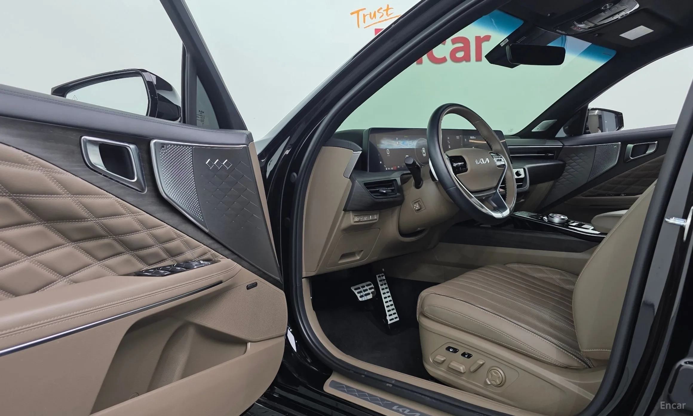 Kia K8 Hybrid превью 10