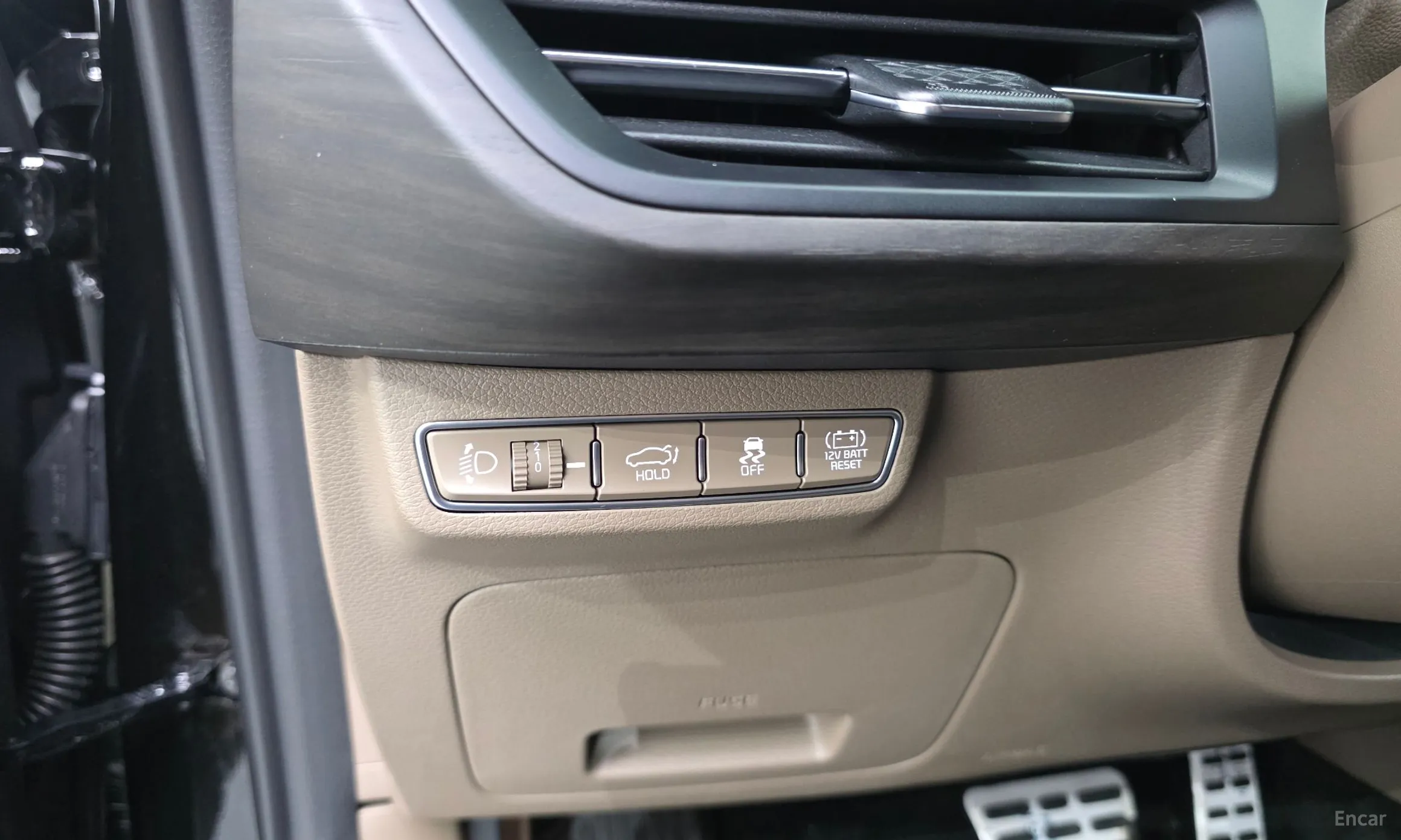 Kia K8 Hybrid превью 19