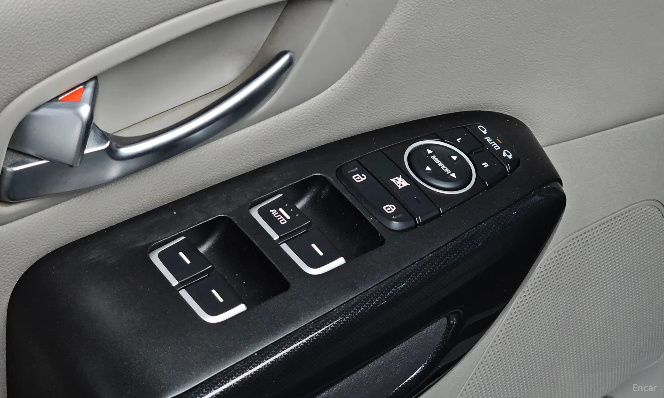 Kia Carnival превью 18