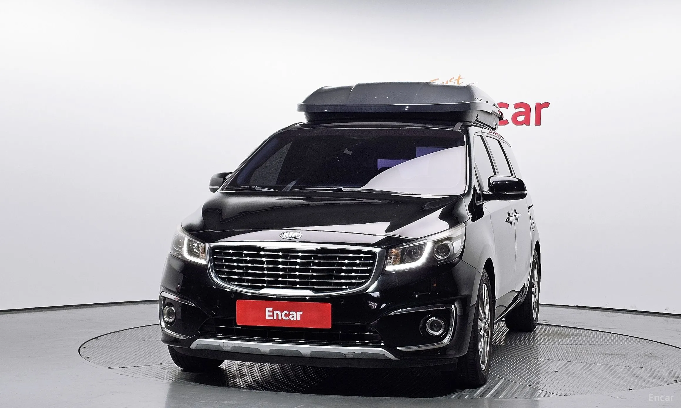 Kia Carnival превью 3