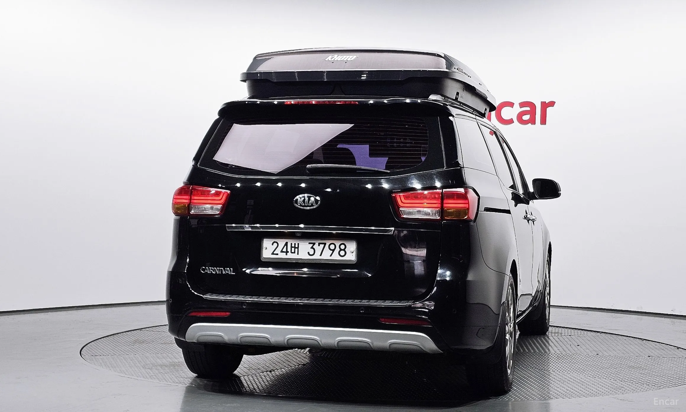 Kia Carnival превью 4