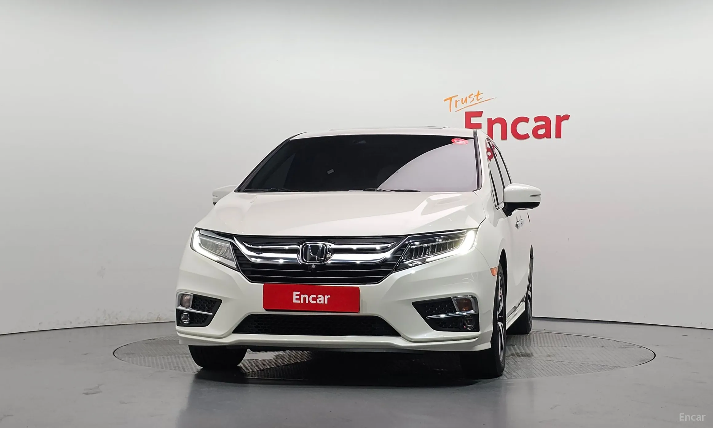 Honda Odyssey превью 3