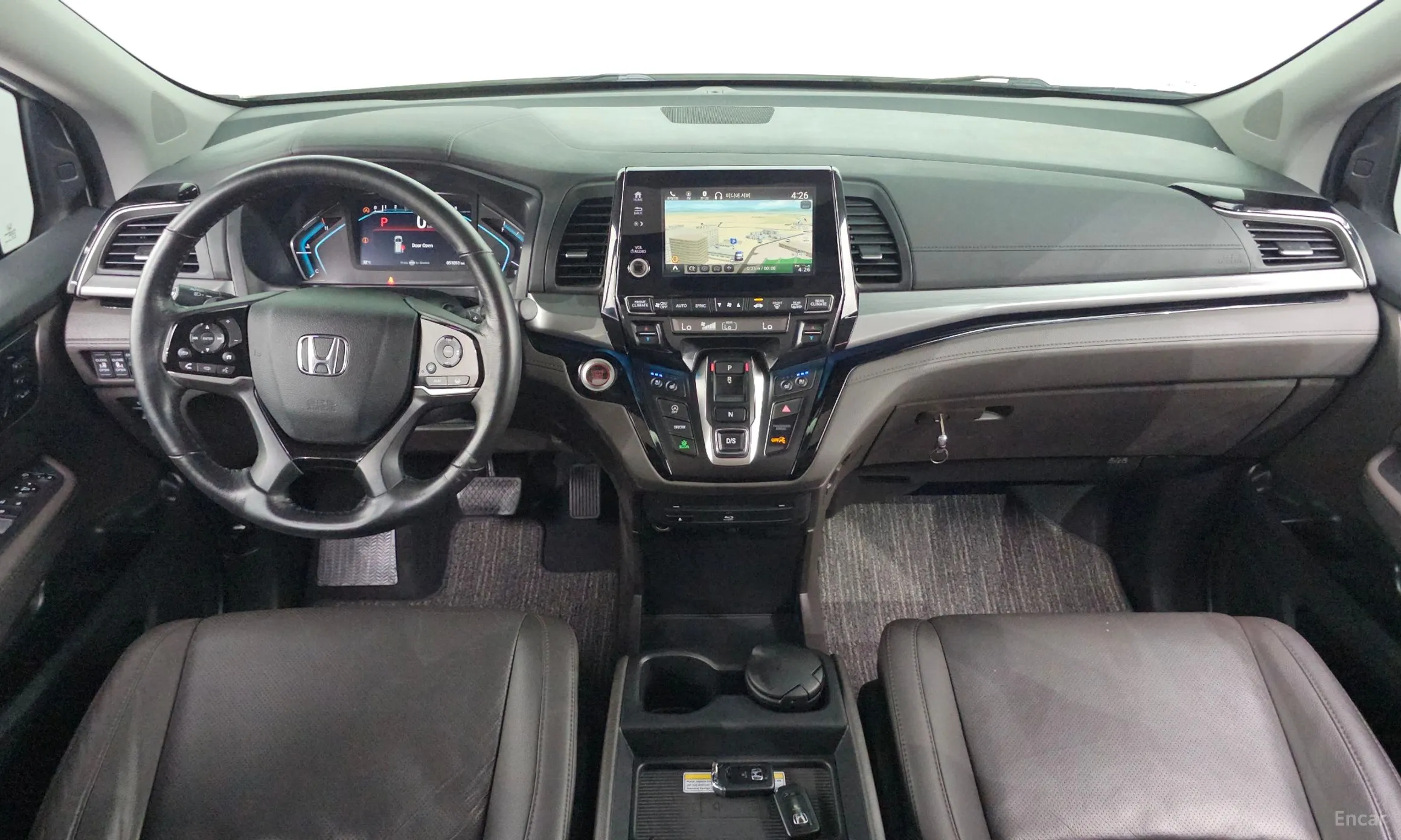 Honda Odyssey превью 7