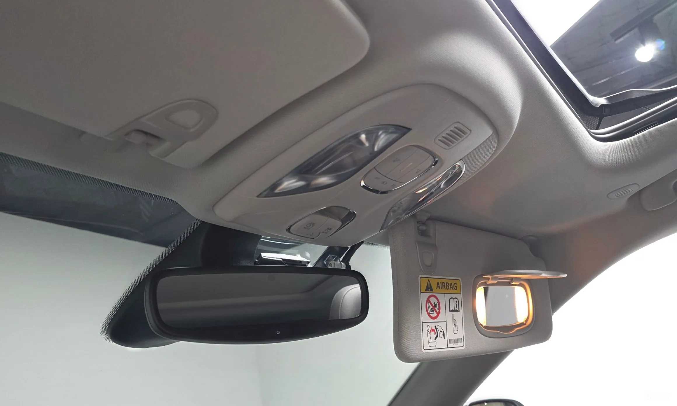 Jeep Compass 2nd Generation превью 19