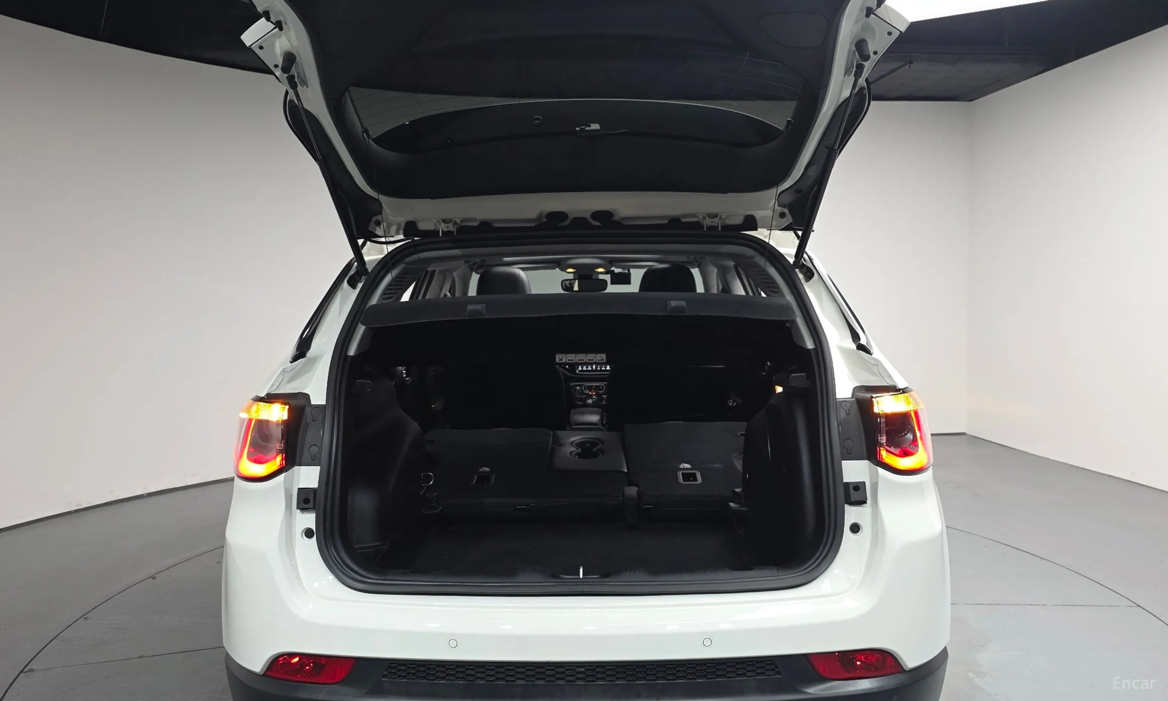 Jeep Compass 2nd Generation превью 20