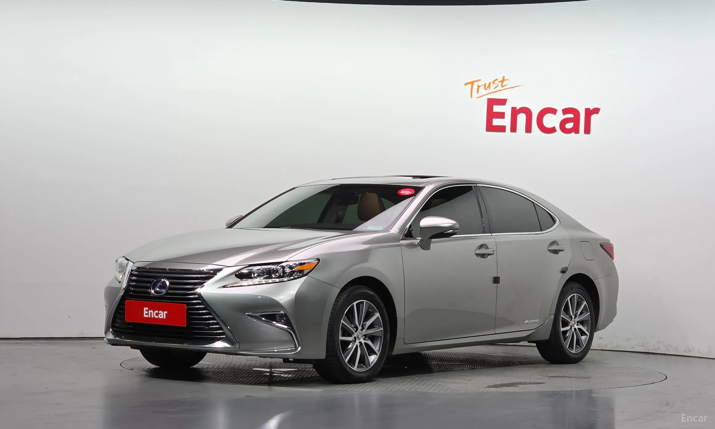 New ES300h