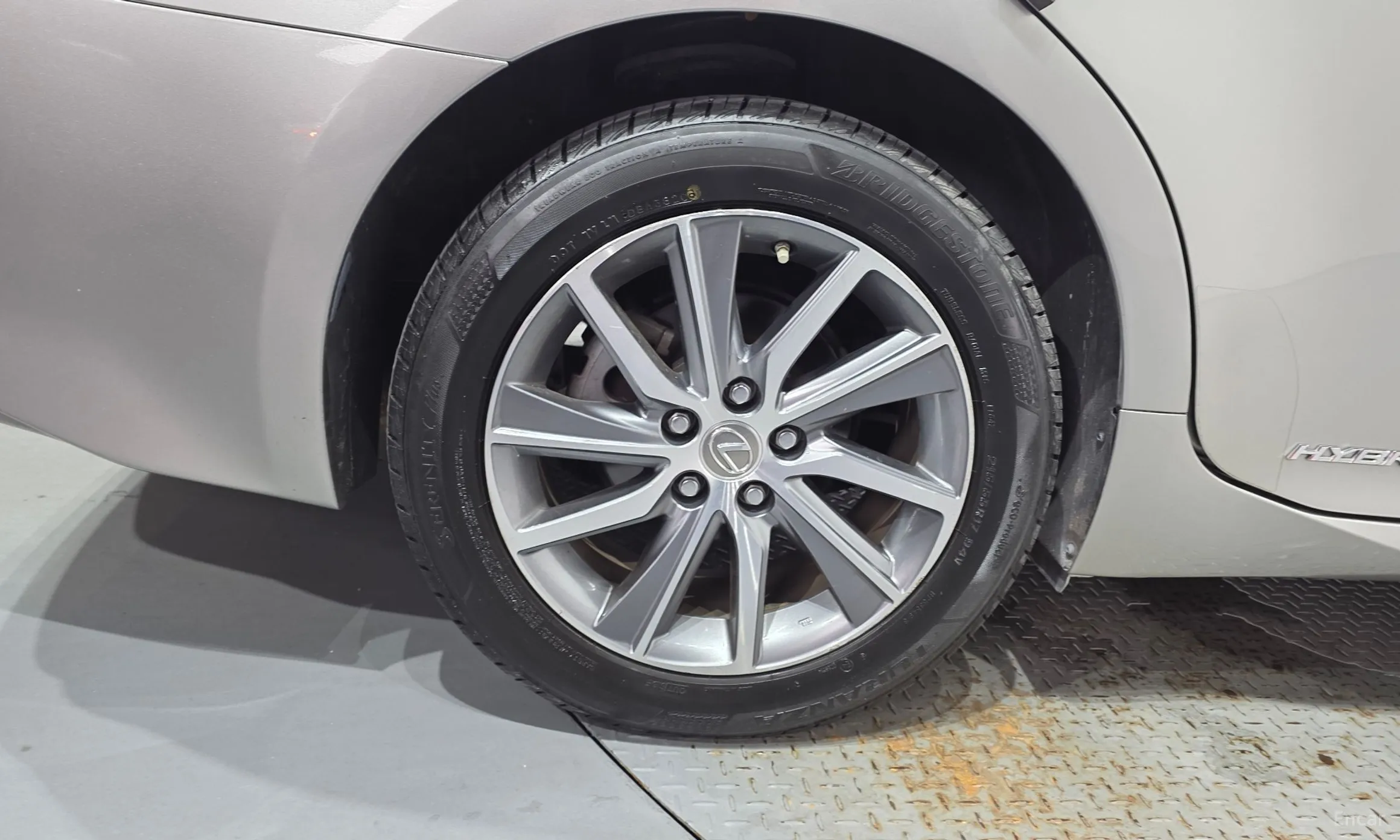 Lexus New ES300h превью 5
