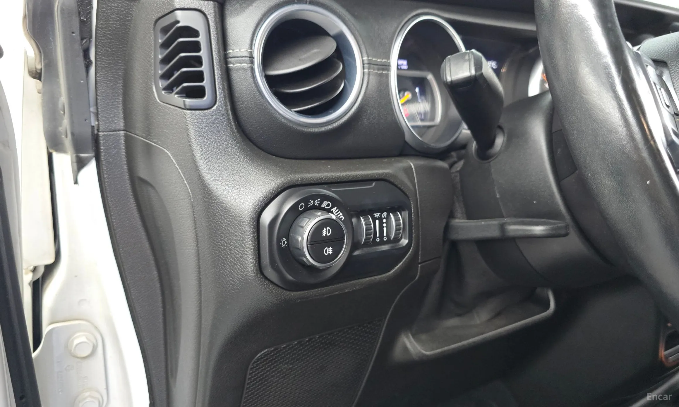 Jeep Wrangler (JL) превью 19