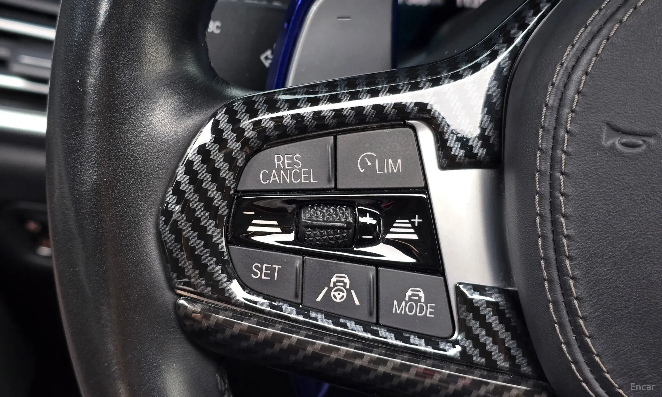 BMW X6 (G06) превью 15