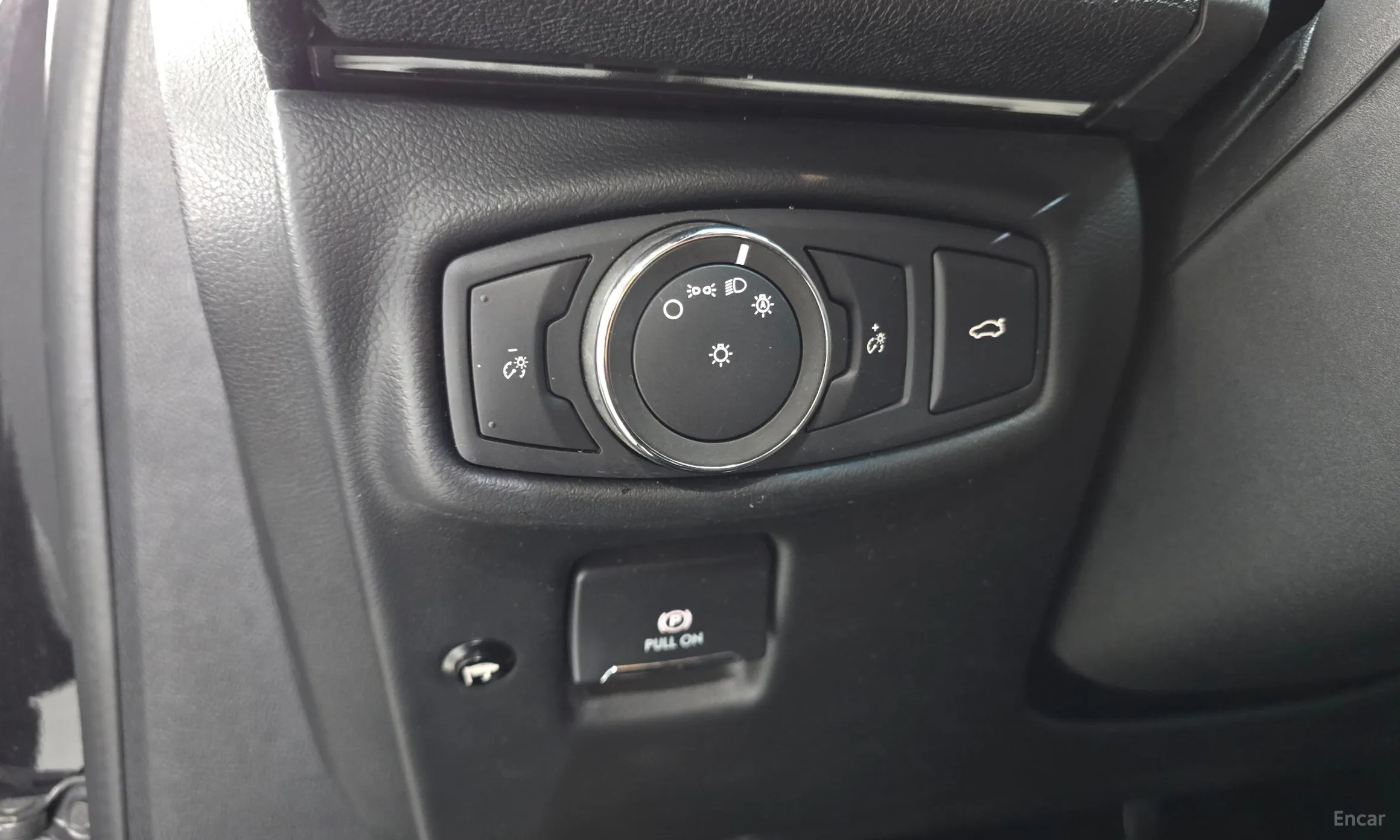 Lincoln New MKZ превью 17