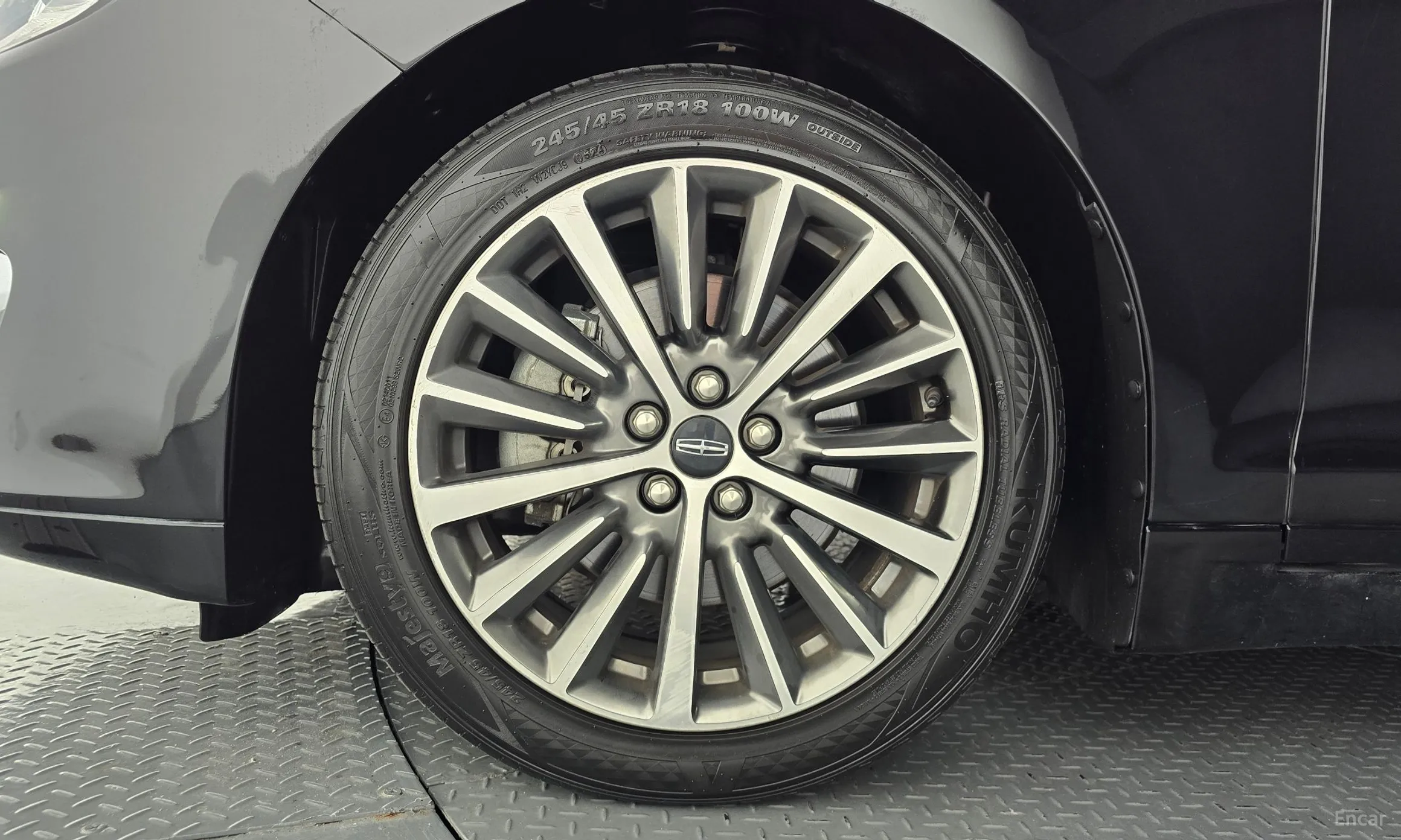 Lincoln New MKZ превью 5