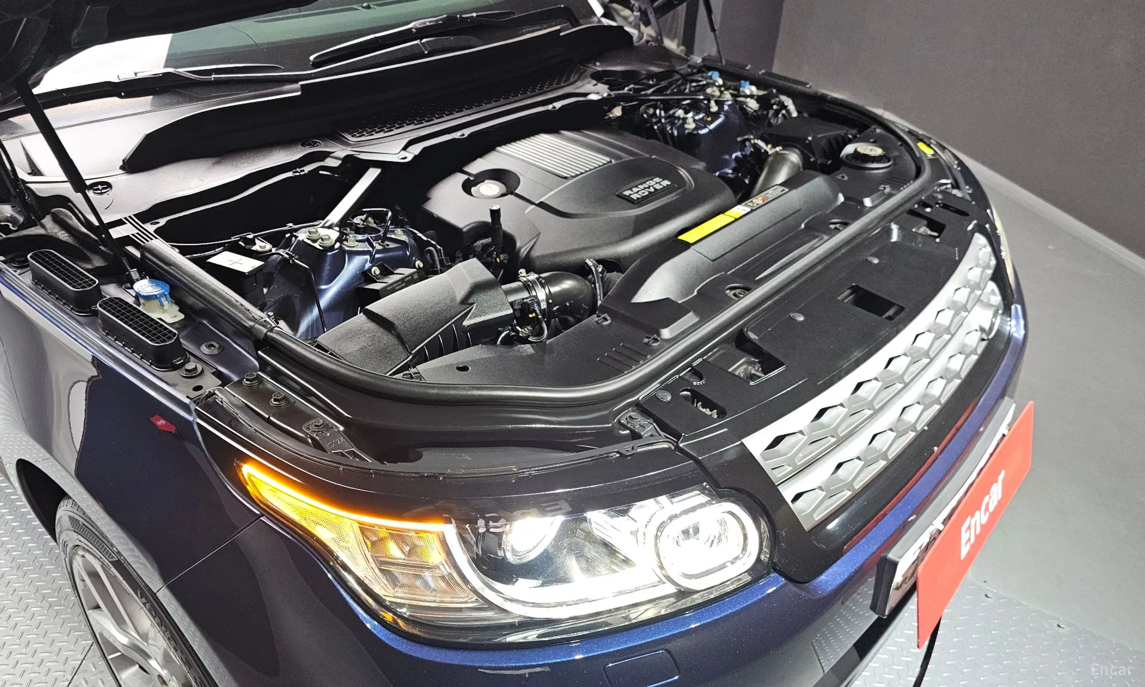 Land Rover Range Rover Sport 2nd Generation превью 6