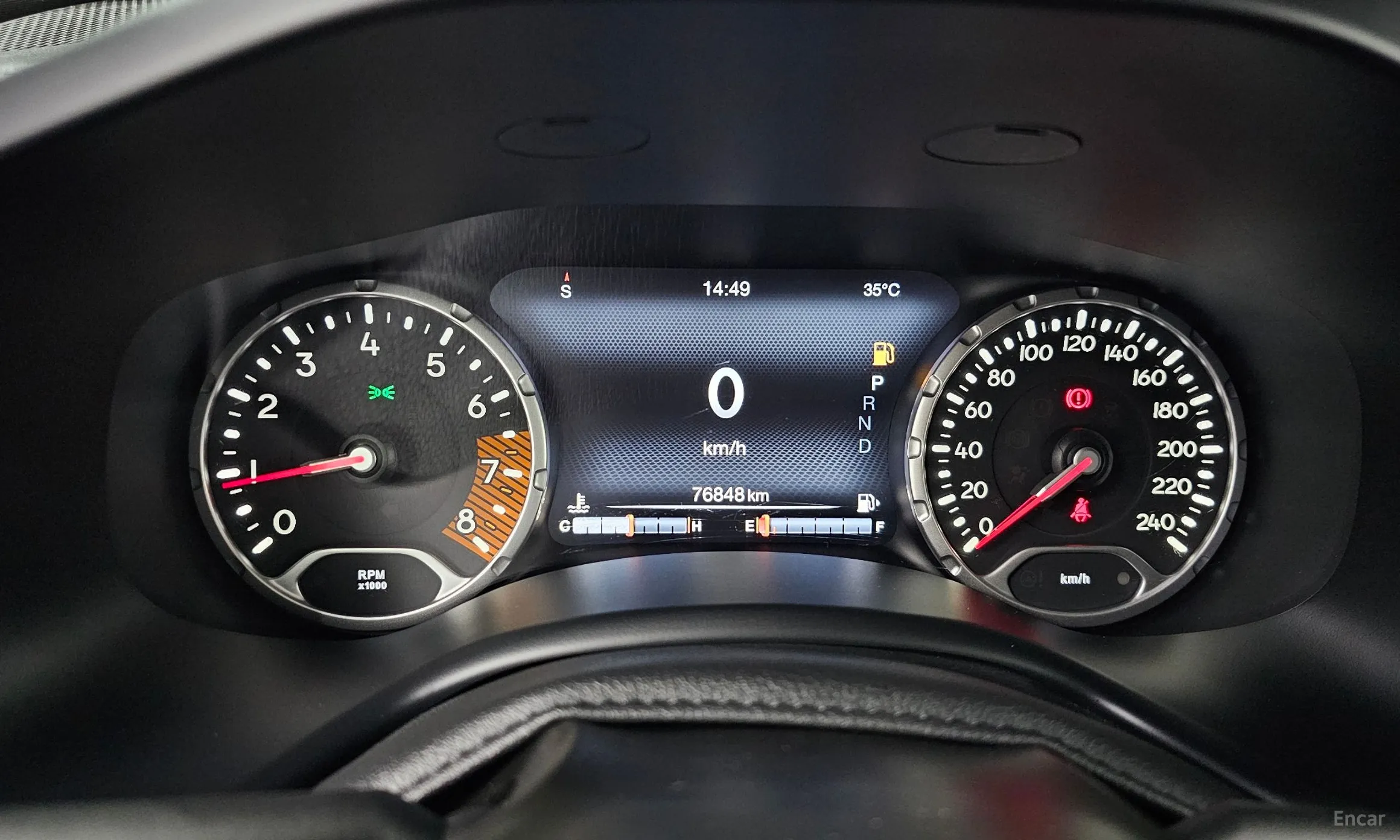 Jeep Renegade превью 8
