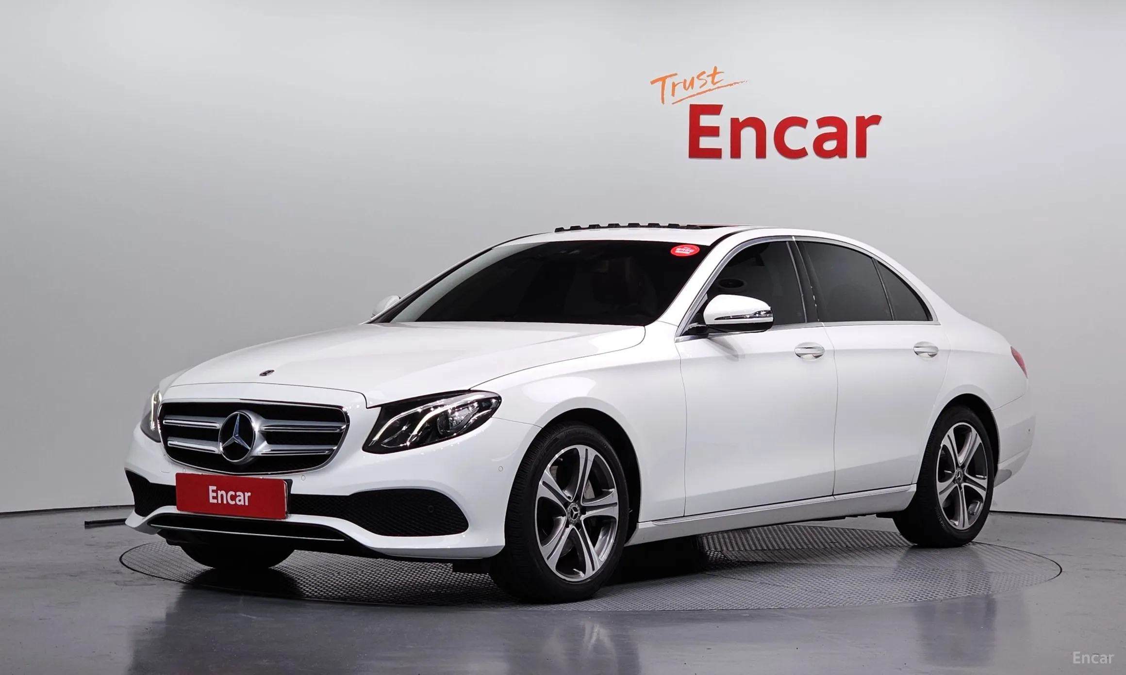 Mercedes Benz E-Class W213