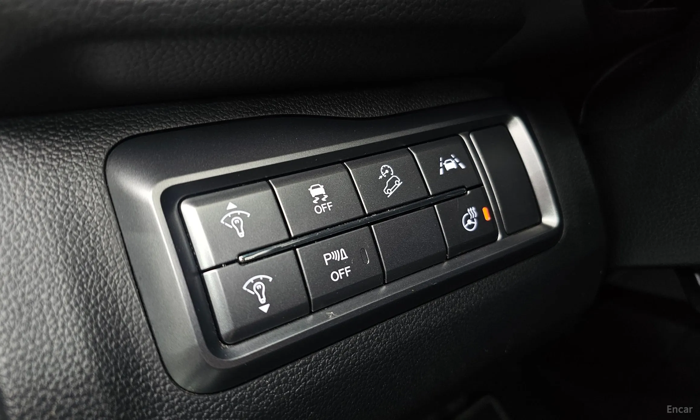 KG Mobility (SsangYong) Berry New Tivoli превью 19