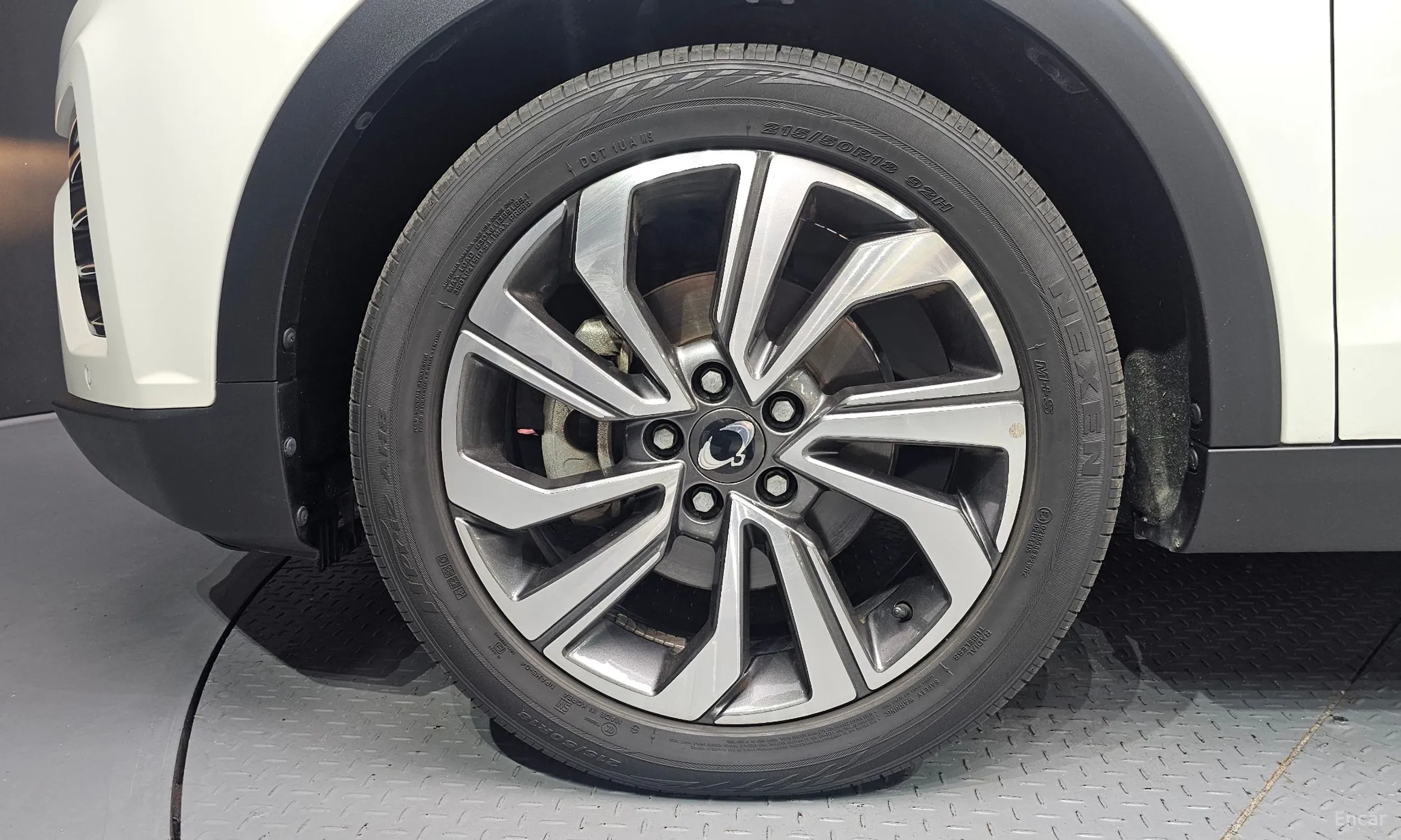 KG Mobility (SsangYong) Berry New Tivoli превью 5