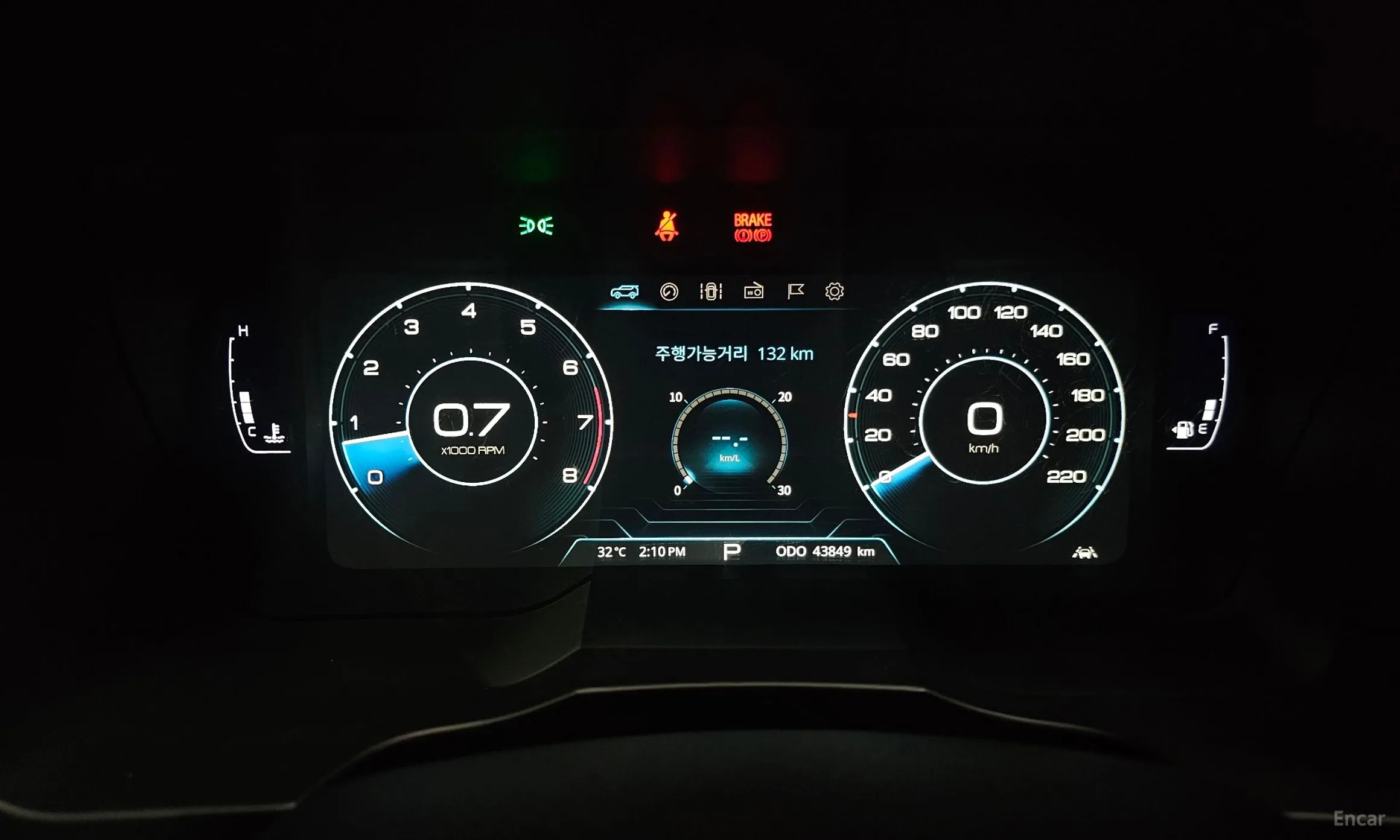 KG Mobility (SsangYong) Berry New Tivoli превью 8