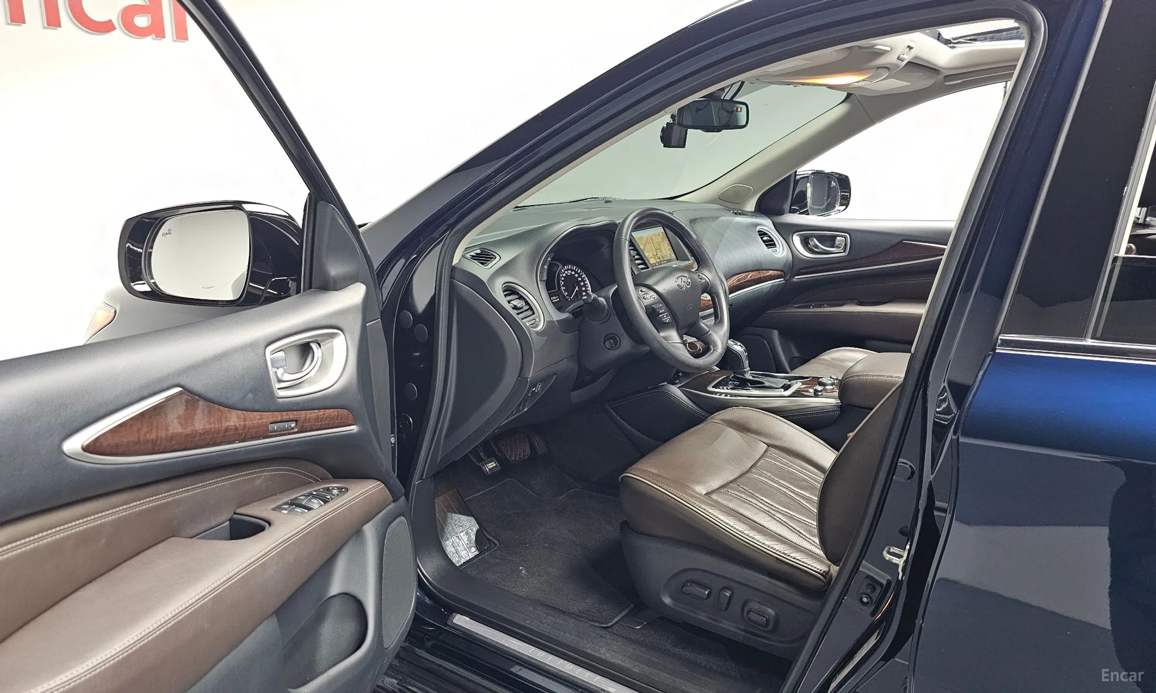 Infiniti QX60 превью 10