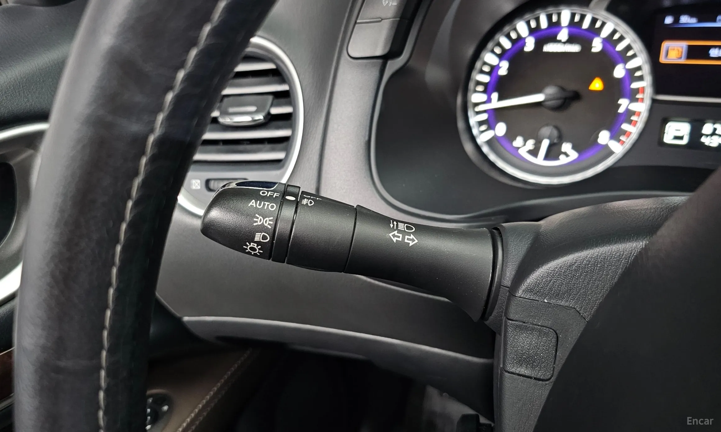 Infiniti QX60 превью 15